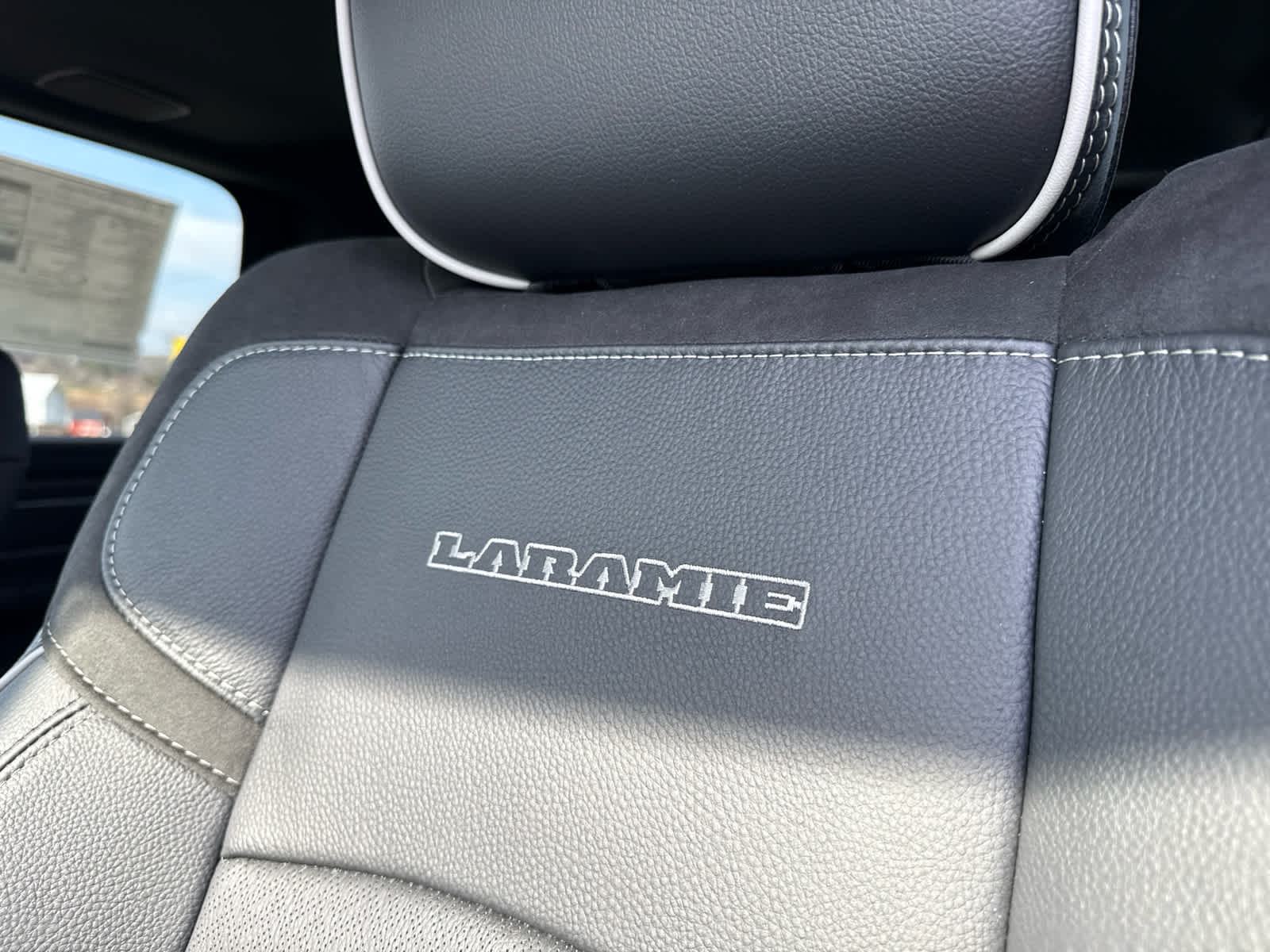 2026 RAM Ram 2500 RAM 2500 LARAMIE CREW CAB 4X4 6'4' BOX