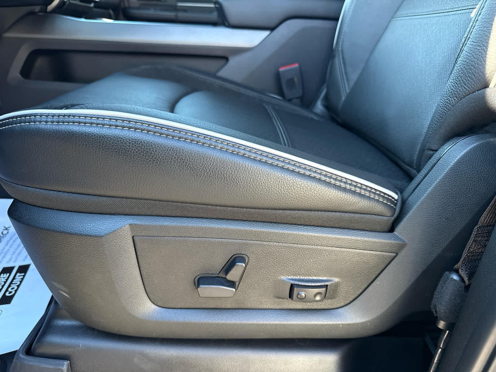 2026 RAM Ram 2500 RAM 2500 LARAMIE MEGA CAB 4X4 6'4' BOX