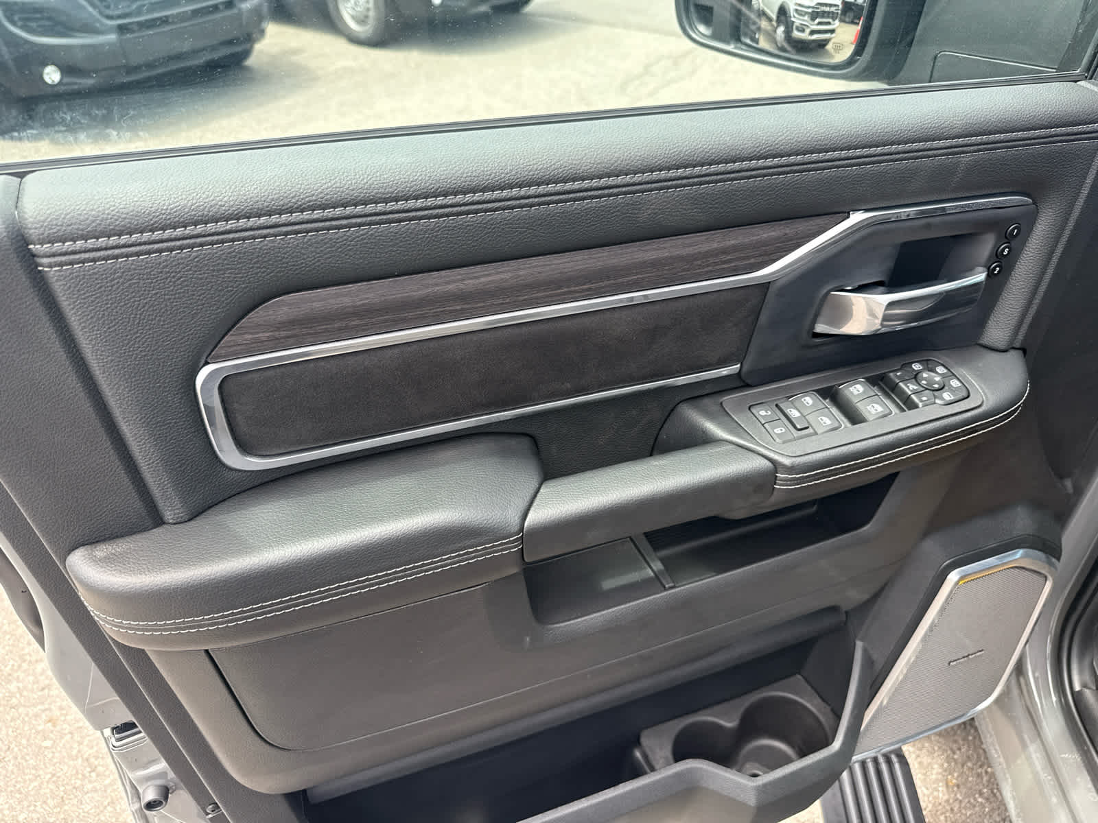 2026 RAM Ram 2500 RAM 2500 LARAMIE MEGA CAB 4X4 6'4' BOX