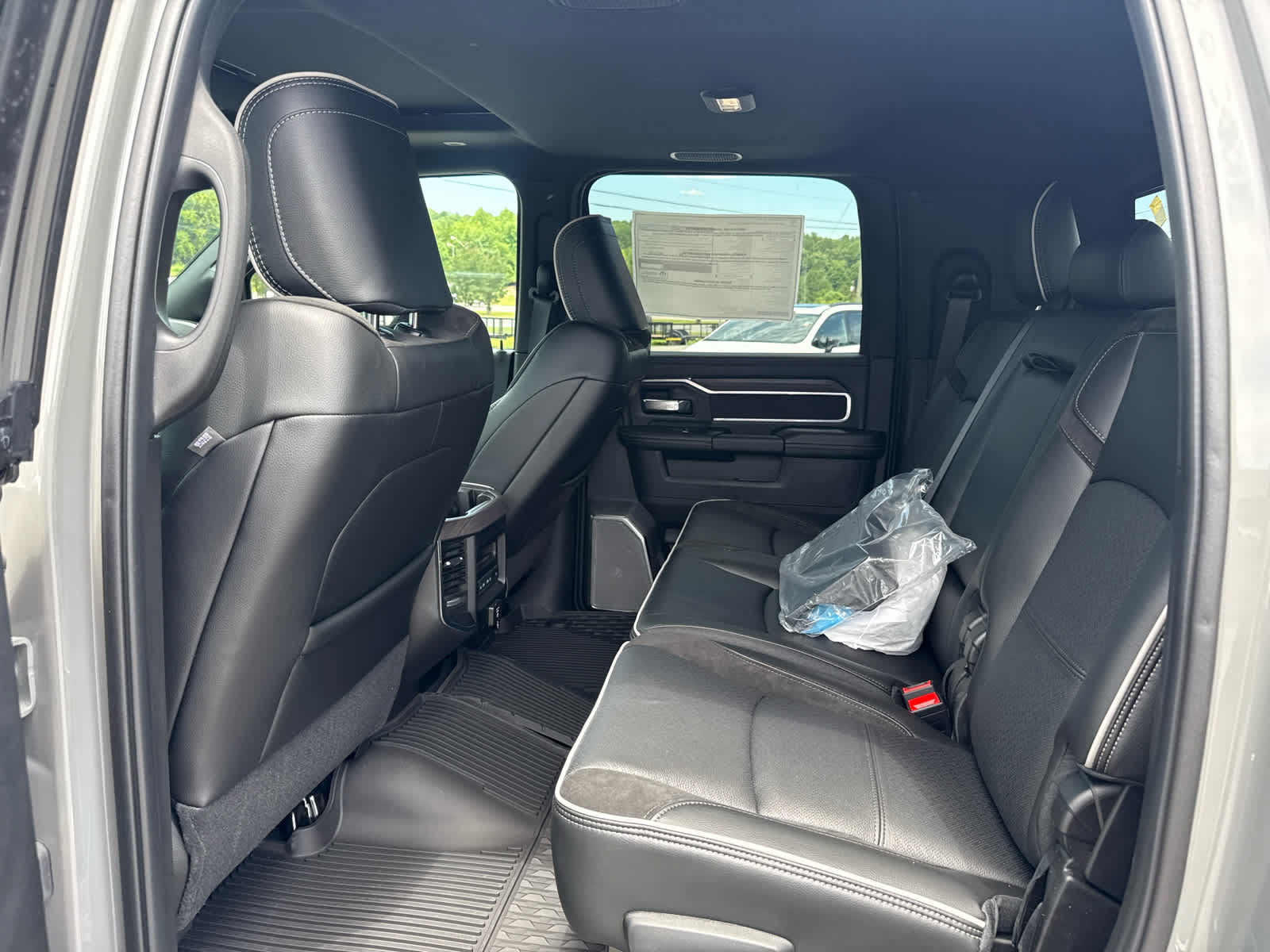 2026 RAM Ram 2500 RAM 2500 LARAMIE MEGA CAB 4X4 6'4' BOX