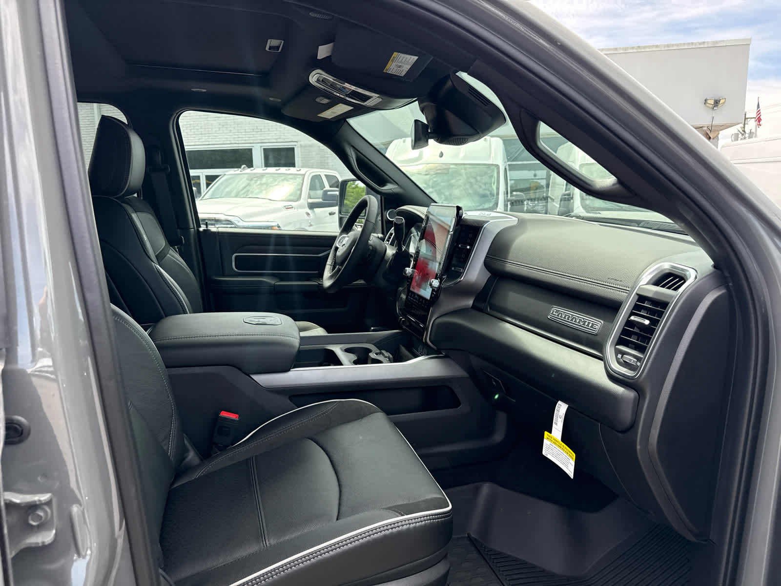 2026 RAM Ram 2500 RAM 2500 LARAMIE MEGA CAB 4X4 6'4' BOX
