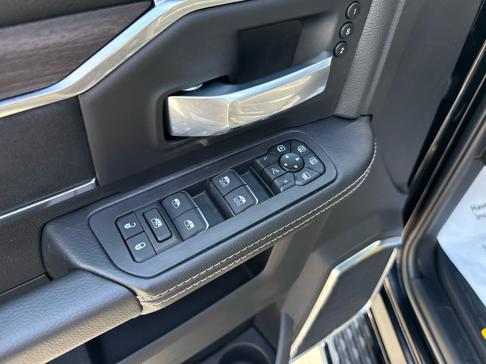 2025 RAM Ram 2500 RAM 2500 LARAMIE MEGA CAB 4X4 6'4' BOX