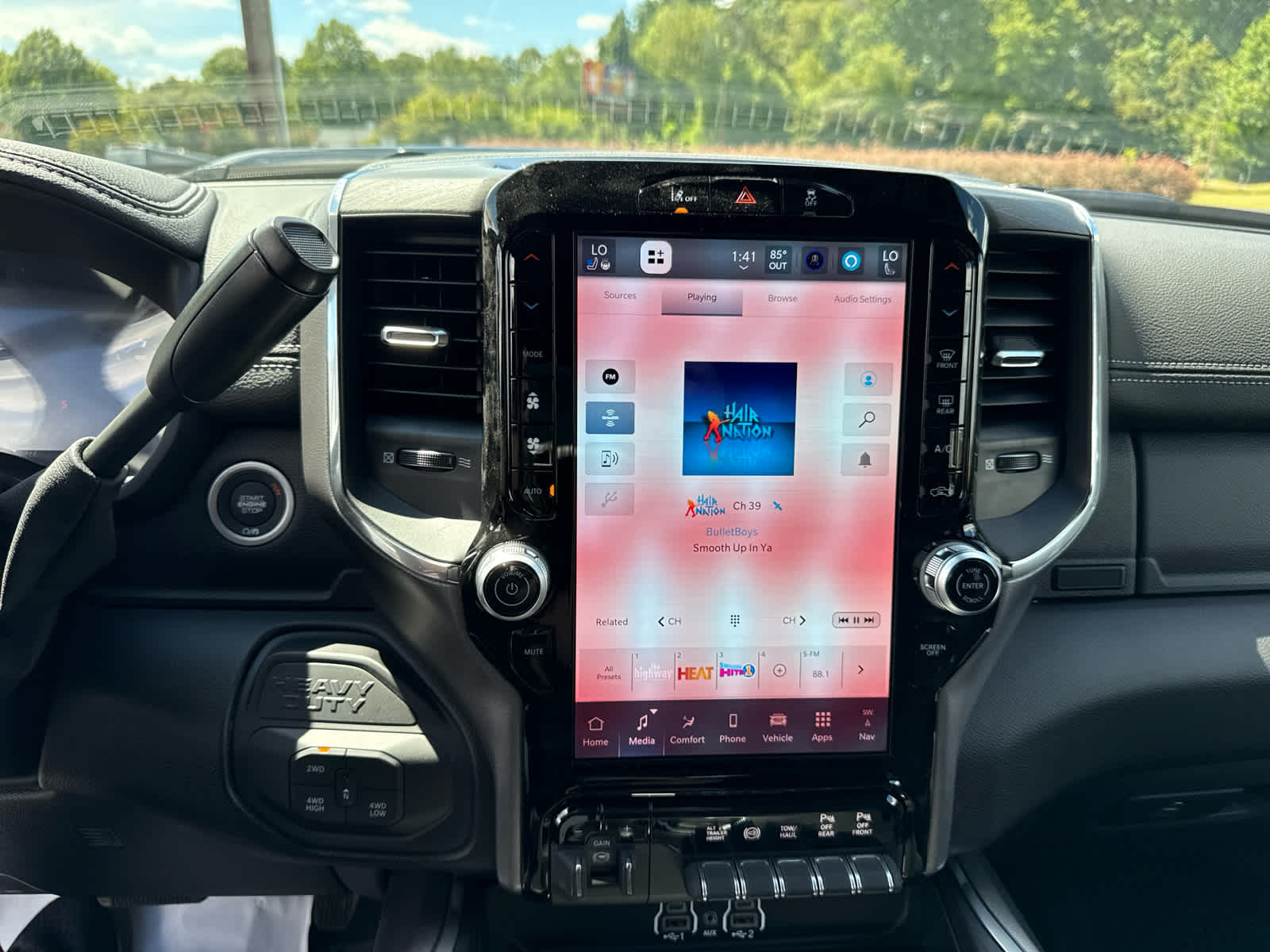 2025 RAM Ram 2500 RAM 2500 LARAMIE MEGA CAB 4X4 6'4' BOX