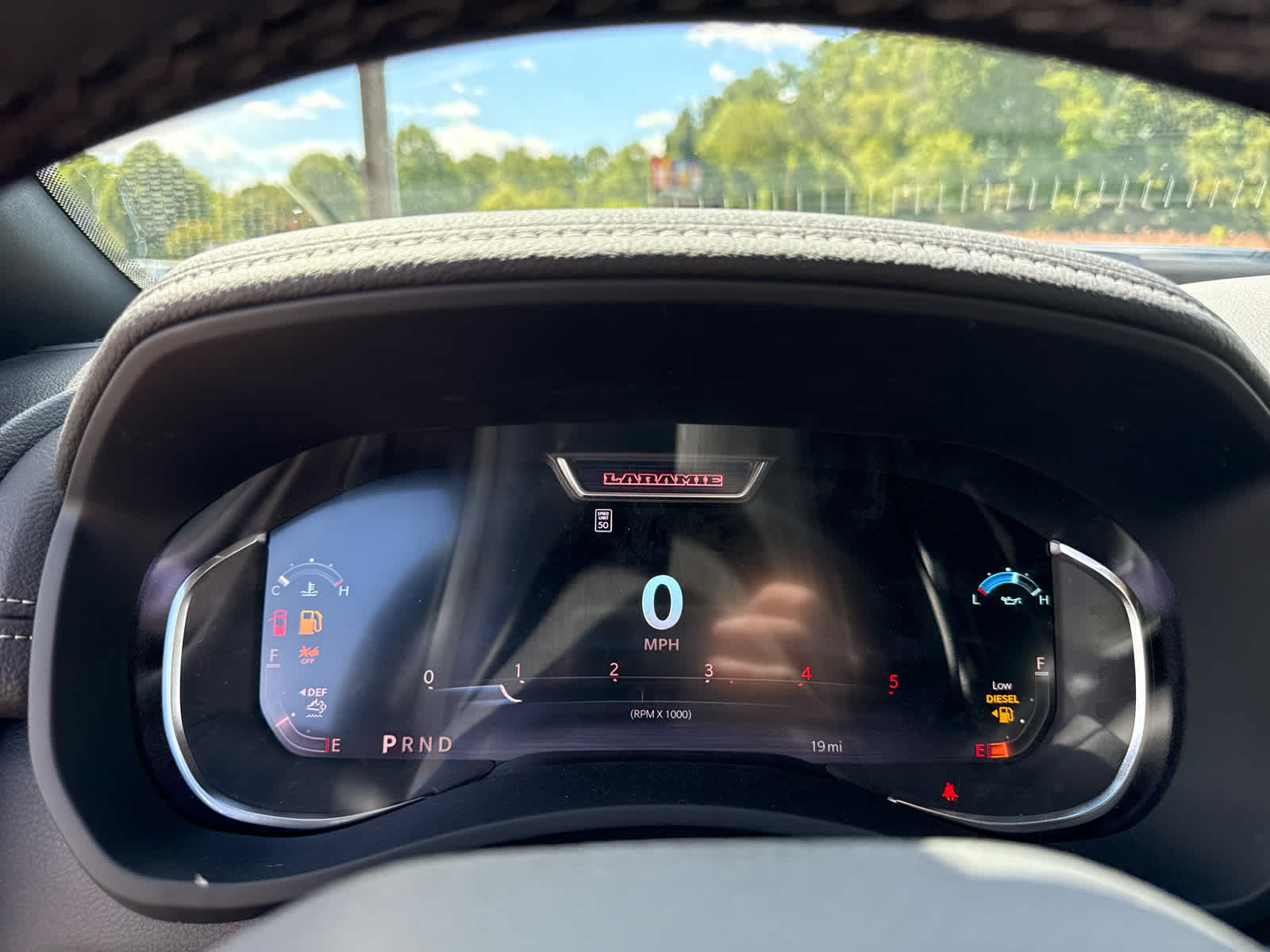 2025 RAM Ram 2500 RAM 2500 LARAMIE MEGA CAB 4X4 6'4' BOX