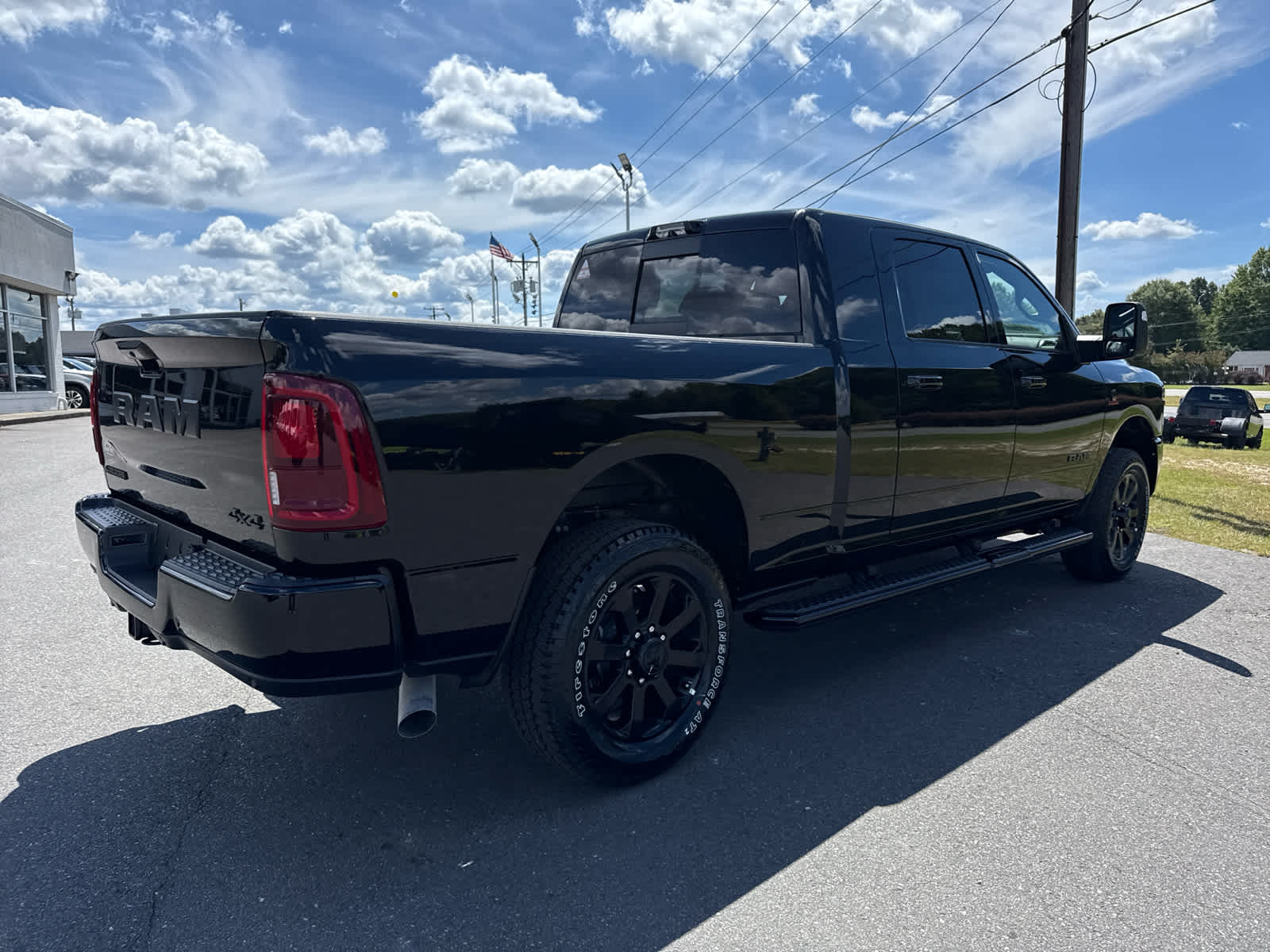 2025 RAM Ram 2500 RAM 2500 LARAMIE MEGA CAB 4X4 6'4' BOX