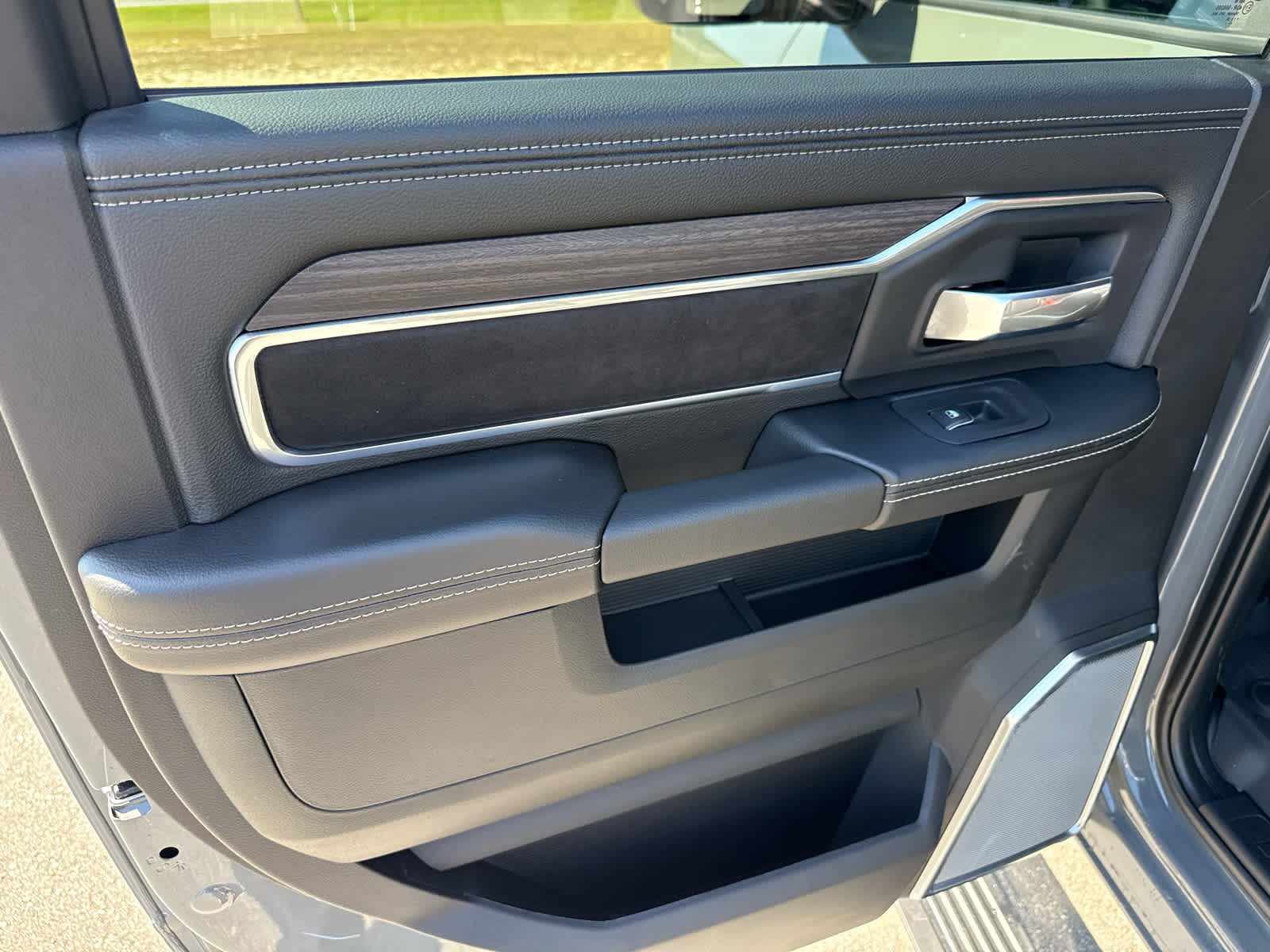 2026 RAM Ram 2500 RAM 2500 LARAMIE MEGA CAB 4X4 6'4' BOX