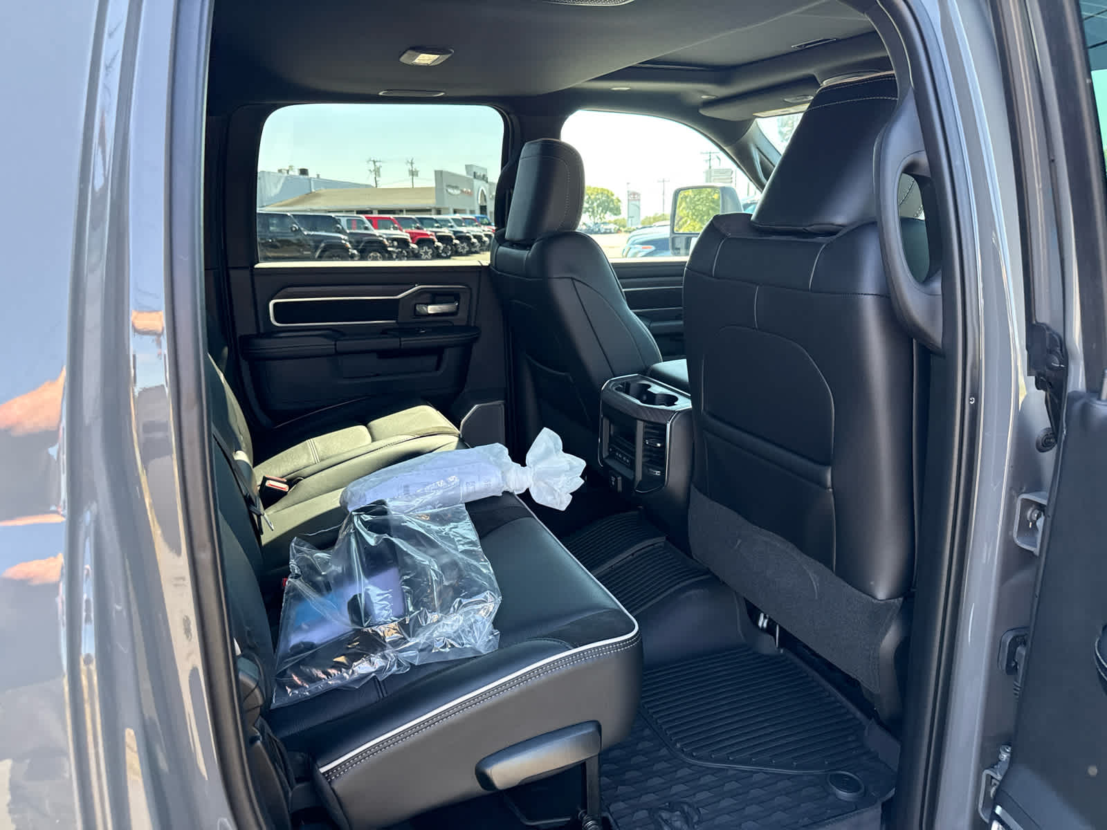 2026 RAM Ram 2500 RAM 2500 LARAMIE MEGA CAB 4X4 6'4' BOX