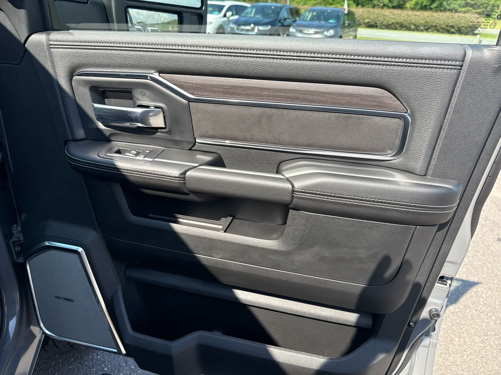 2026 RAM Ram 2500 RAM 2500 LARAMIE MEGA CAB 4X4 6'4' BOX