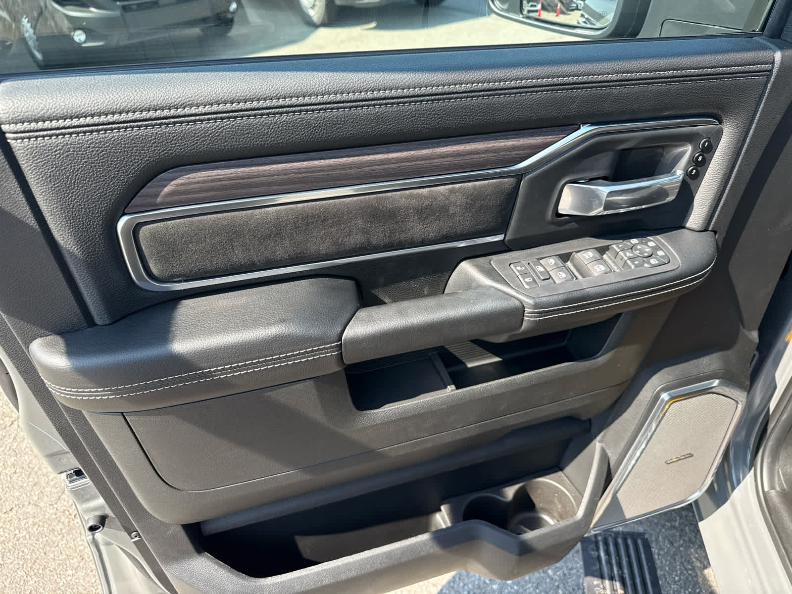 2026 RAM Ram 2500 RAM 2500 LARAMIE MEGA CAB 4X4 6'4' BOX