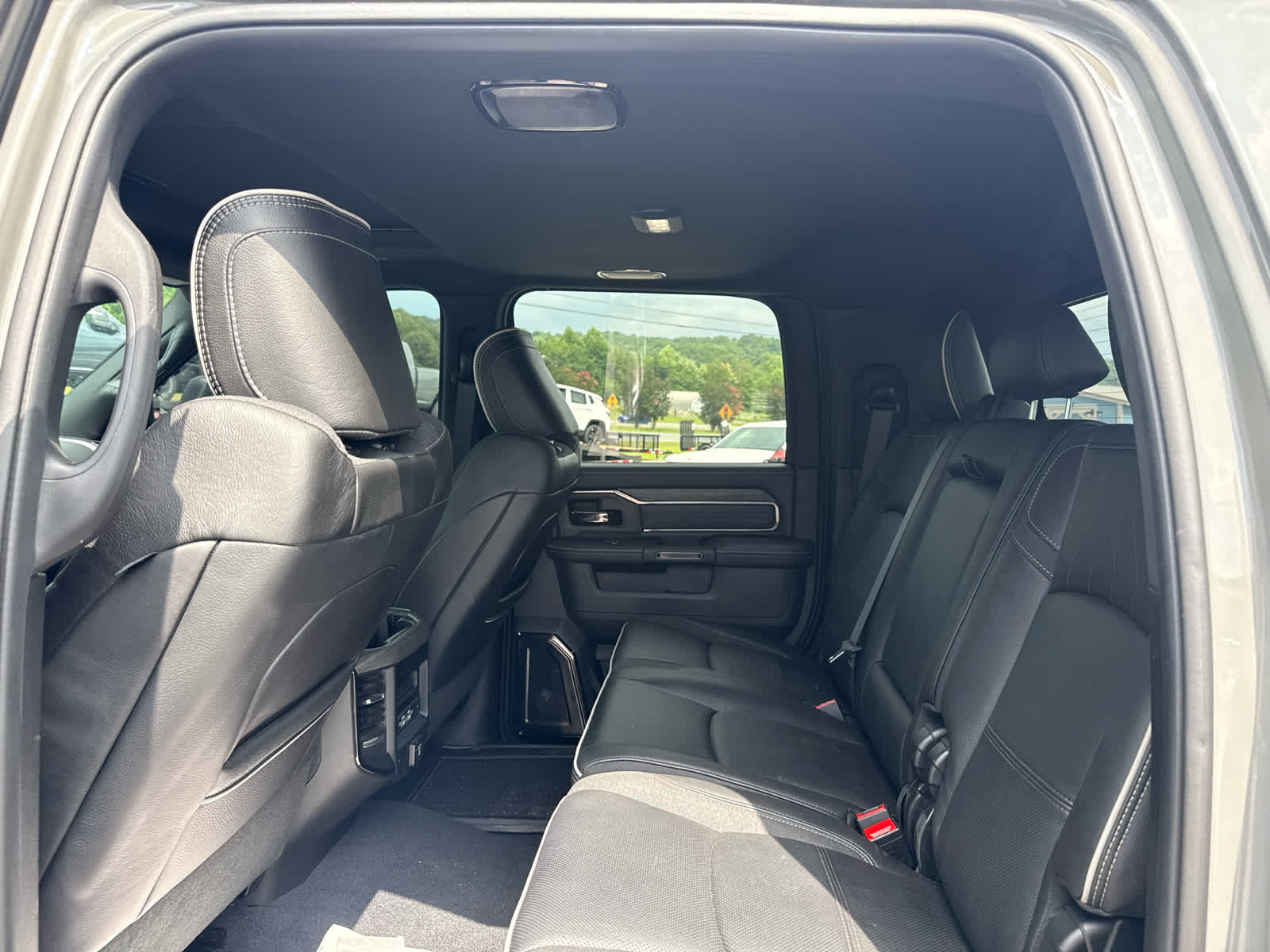 2026 RAM 2500 Limited Mega Cab 4x4 6'4' Box