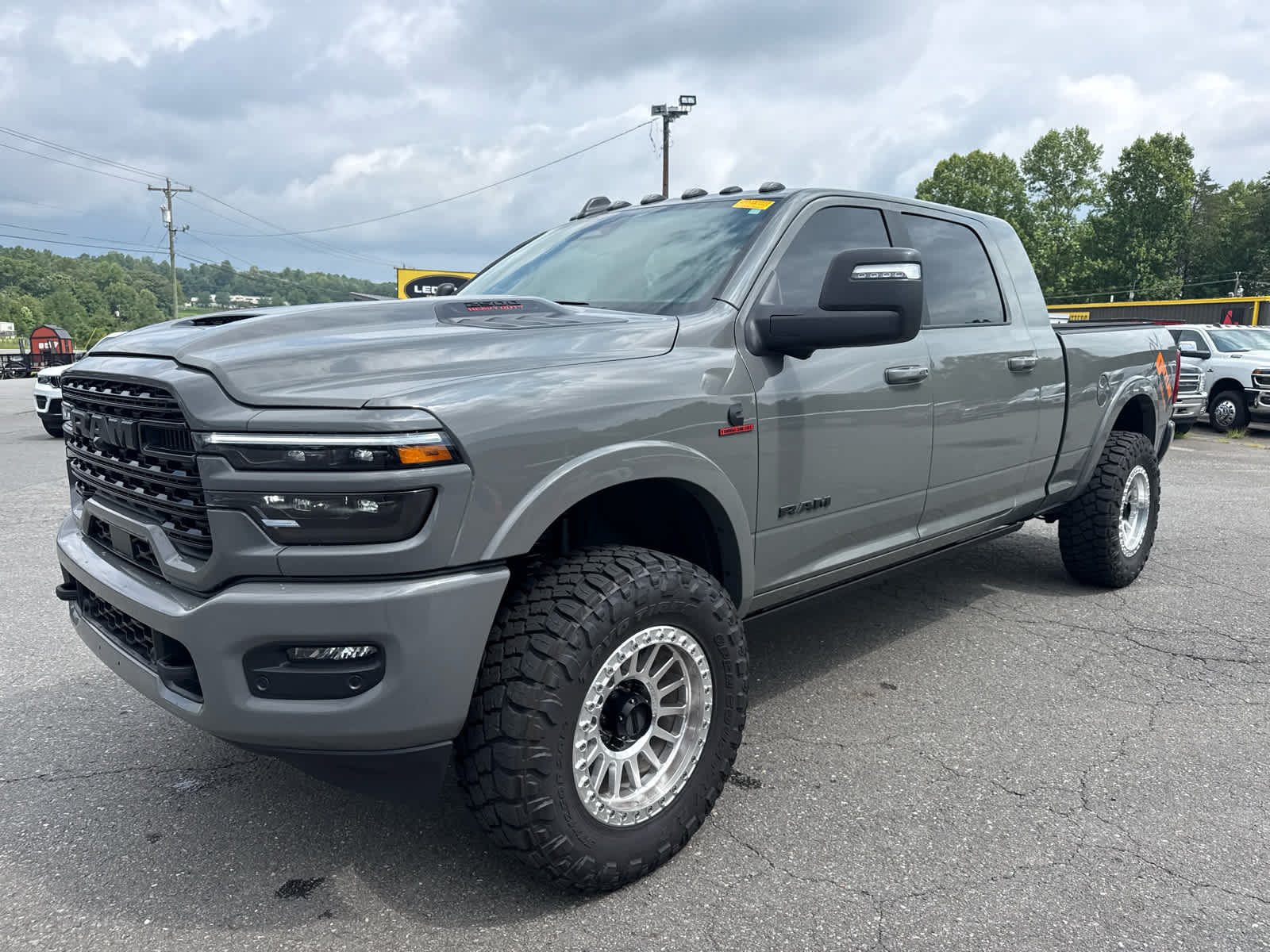 2026 RAM 2500 Limited Mega Cab 4x4 6'4' Box