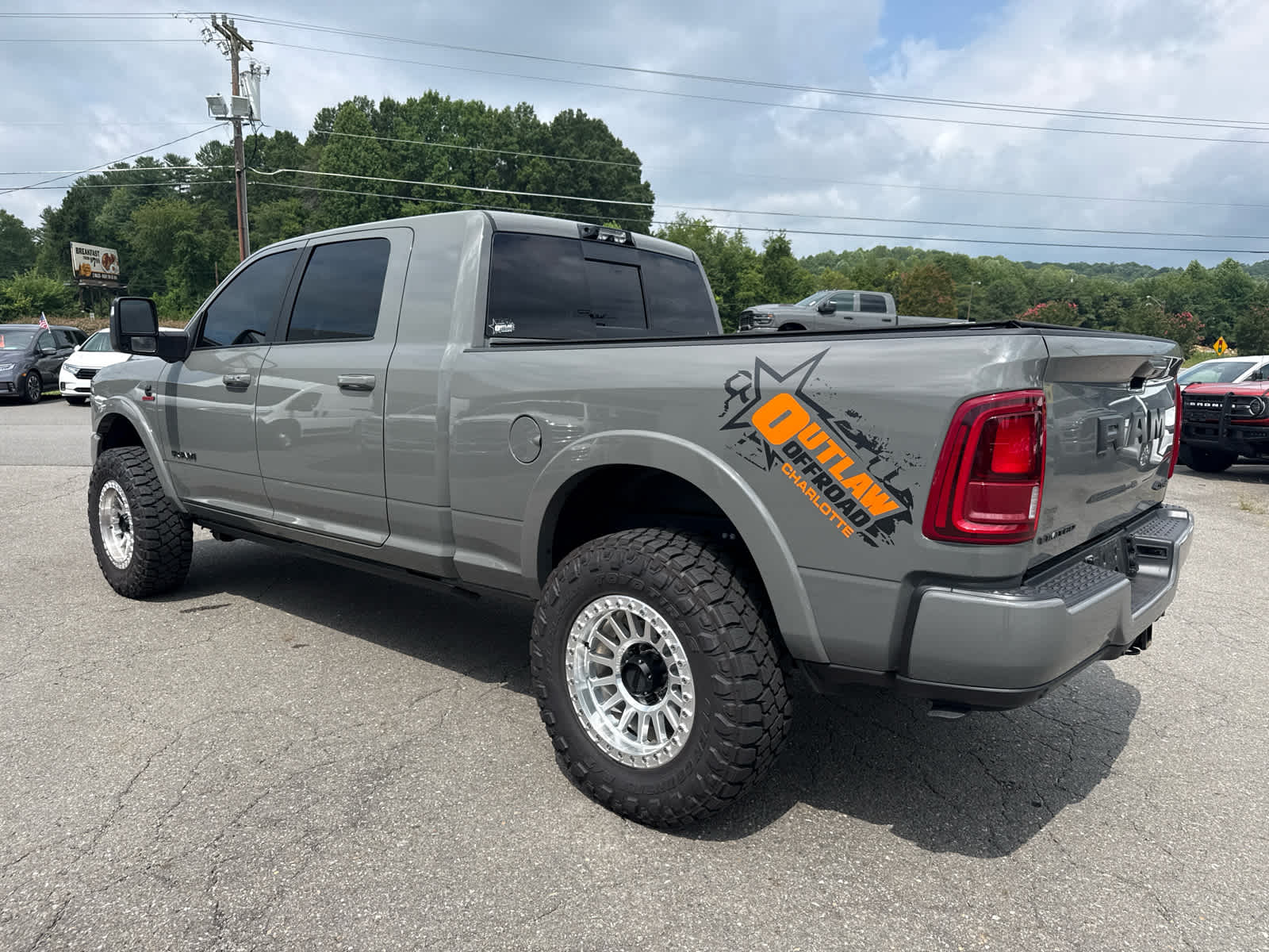 2026 RAM 2500 Limited Mega Cab 4x4 6'4' Box