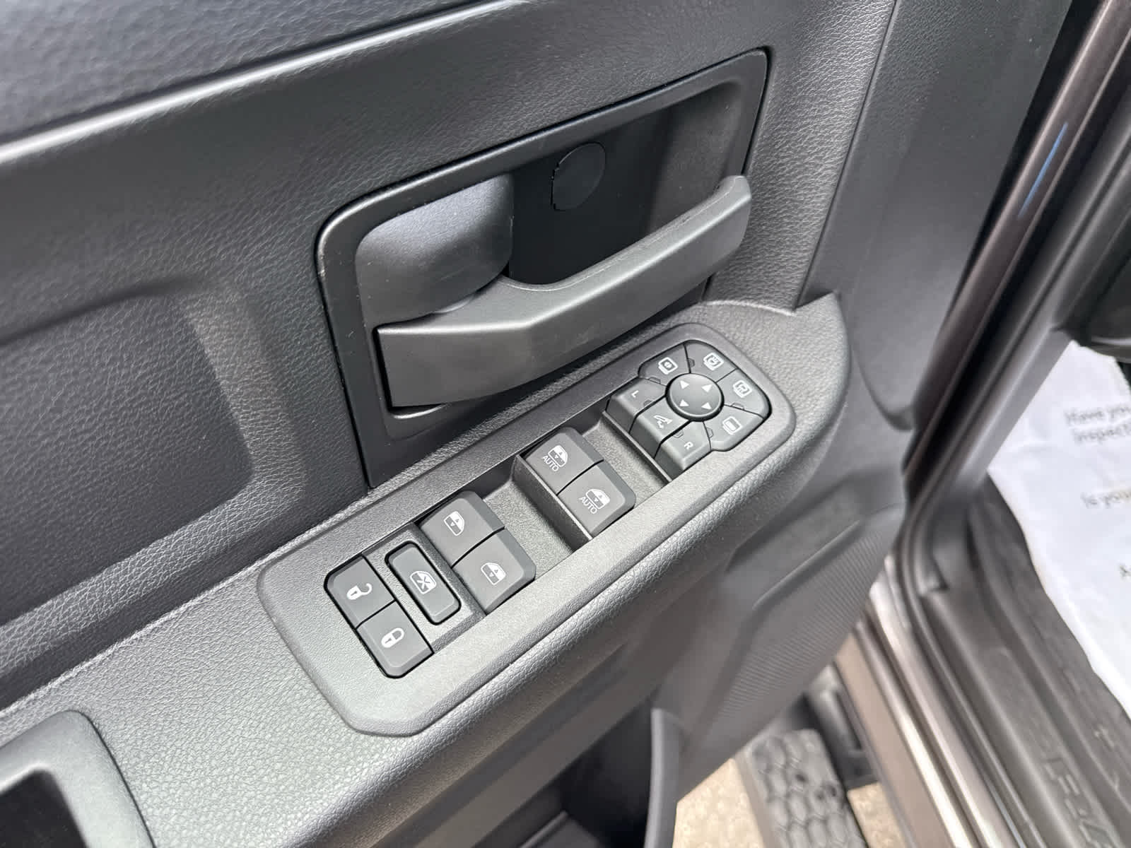 2026 RAM Ram 3500 RAM 3500 TRADESMAN CREW CAB 4X4 8' BOX