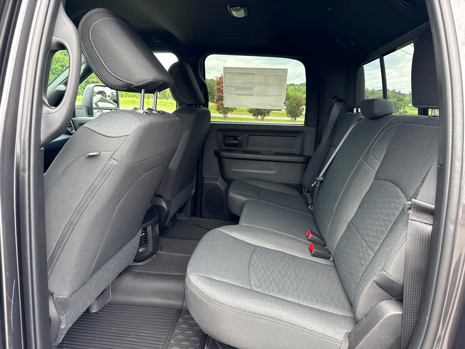 2026 RAM Ram 3500 RAM 3500 TRADESMAN CREW CAB 4X4 8' BOX