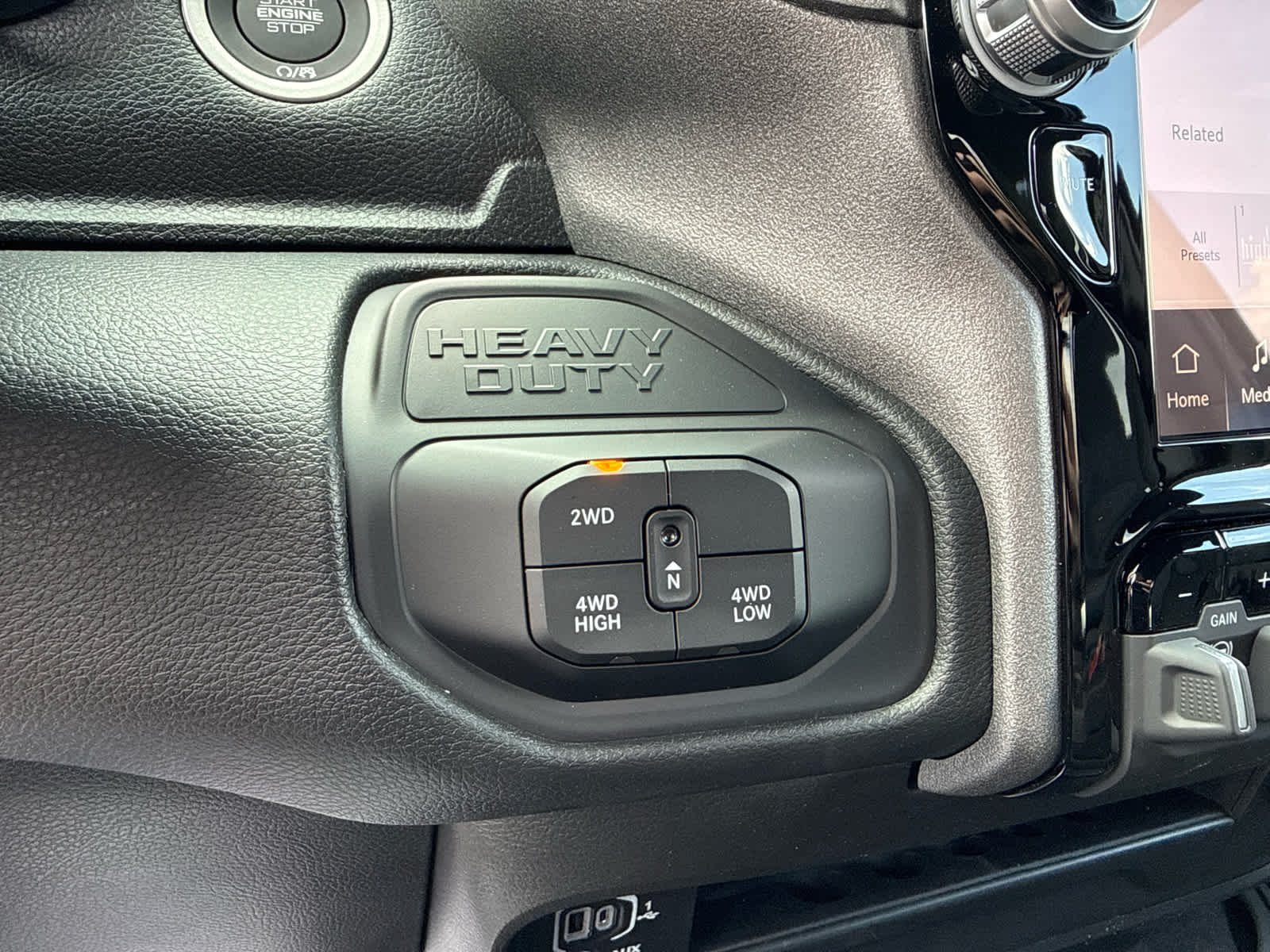 2026 RAM Ram 3500 RAM 3500 TRADESMAN CREW CAB 4X4 8' BOX