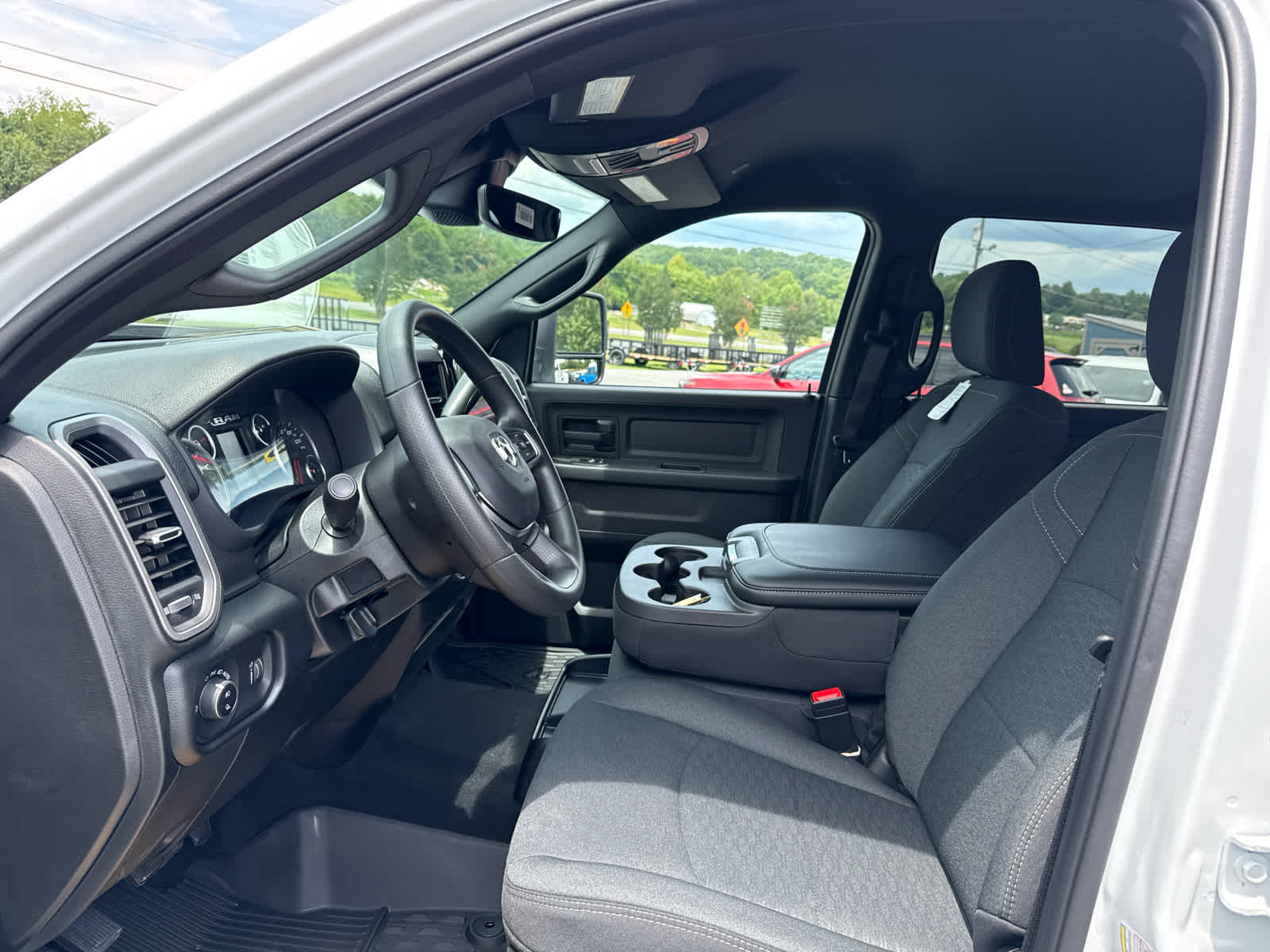 2026 RAM Ram 3500 RAM 3500 TRADESMAN CREW CAB 4X4 8' BOX