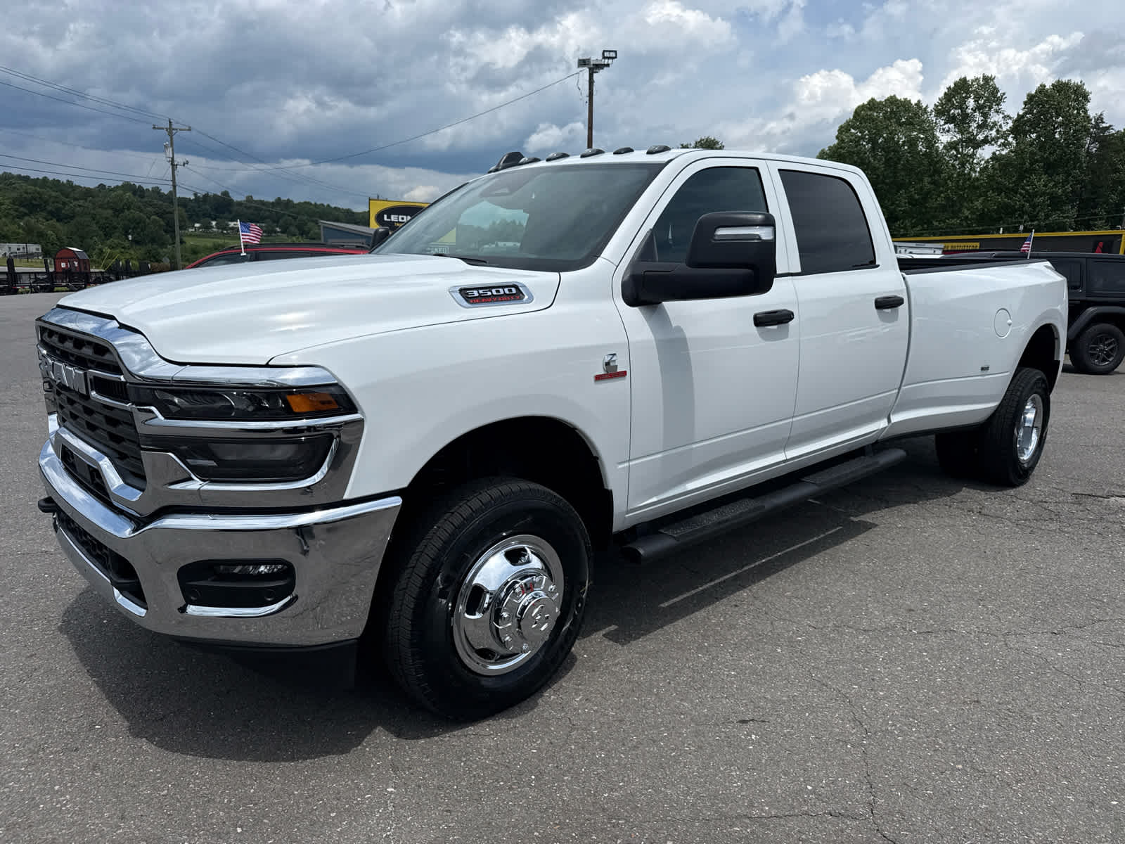 2026 RAM Ram 3500 RAM 3500 TRADESMAN CREW CAB 4X4 8' BOX