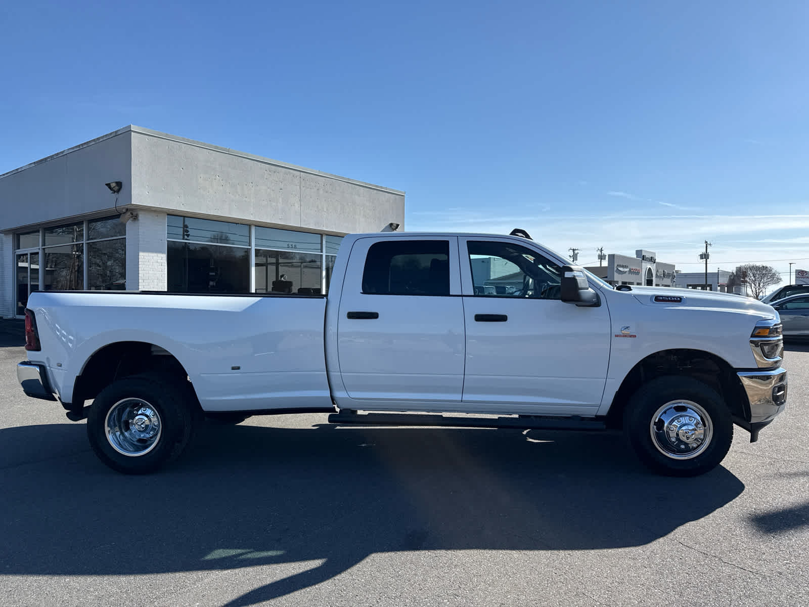 2026 RAM Ram 3500 RAM 3500 TRADESMAN CREW CAB 4X4 8' BOX