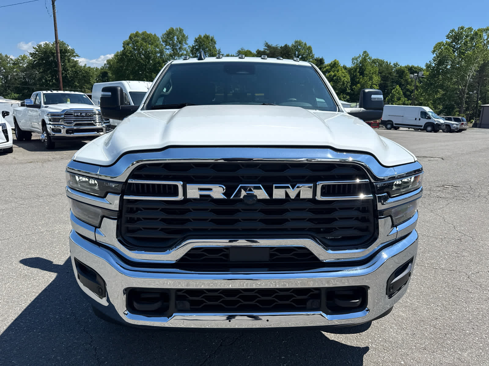 2026 RAM Ram 3500 RAM 3500 TRADESMAN CREW CAB 4X4 8' BOX
