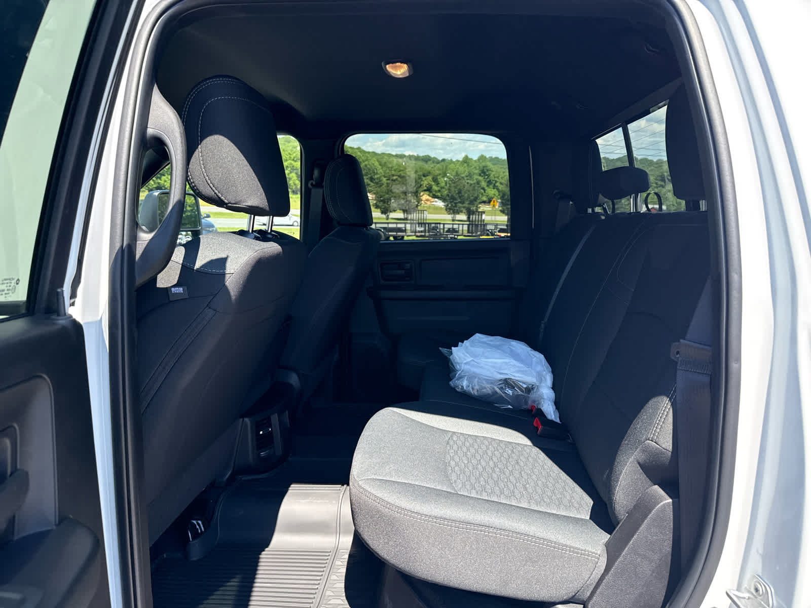 2026 RAM Ram 3500 RAM 3500 TRADESMAN CREW CAB 4X4 8' BOX