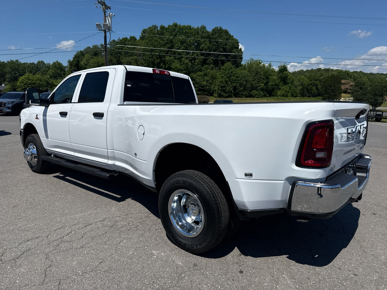 2026 RAM Ram 3500 RAM 3500 TRADESMAN CREW CAB 4X4 8' BOX