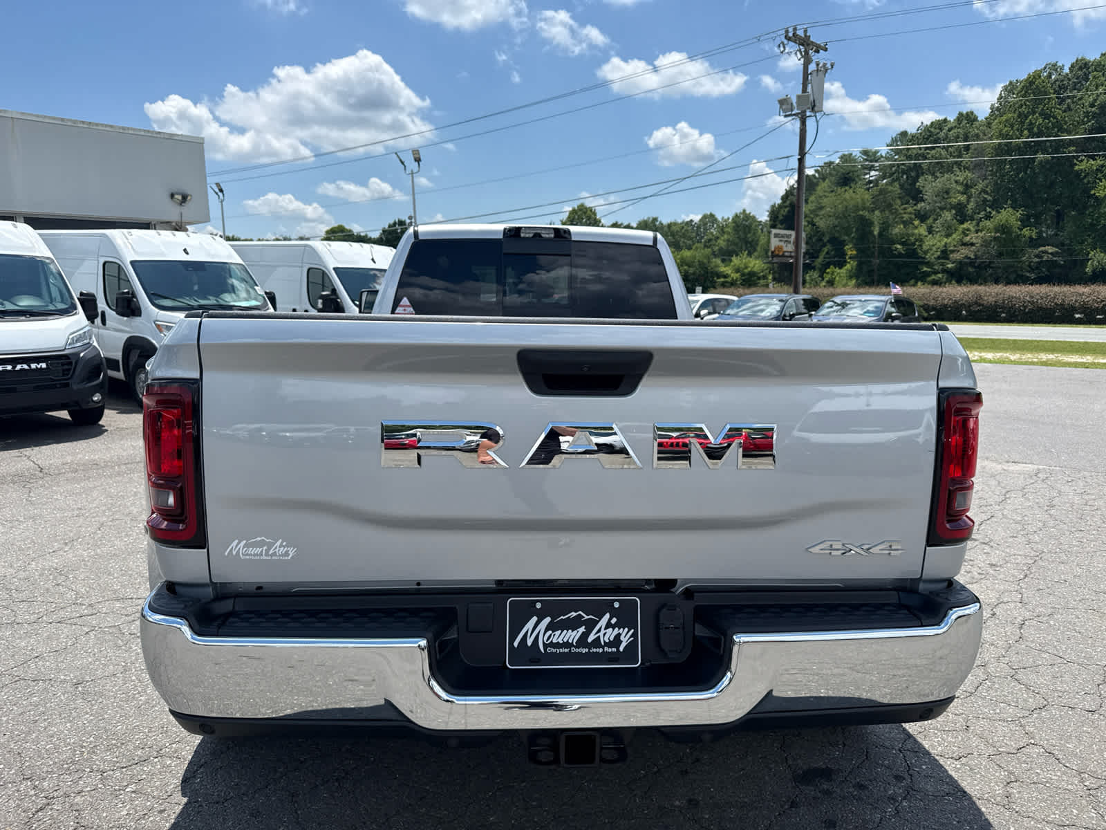 2026 RAM Ram 3500 RAM 3500 TRADESMAN CREW CAB 4X4 8' BOX