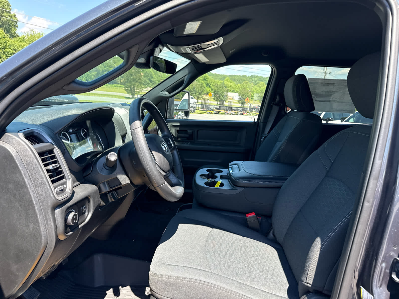 2026 RAM Ram 3500 RAM 3500 TRADESMAN CREW CAB 4X4 8' BOX