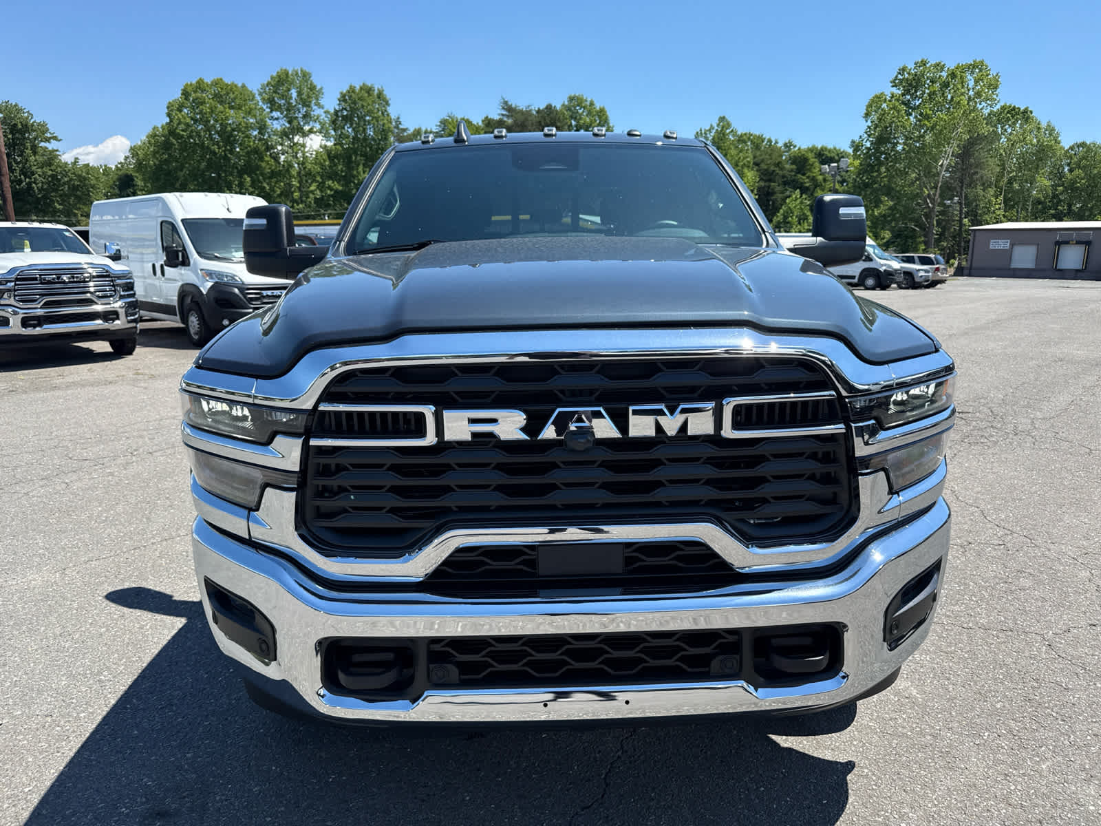2026 RAM Ram 3500 RAM 3500 TRADESMAN CREW CAB 4X4 8' BOX
