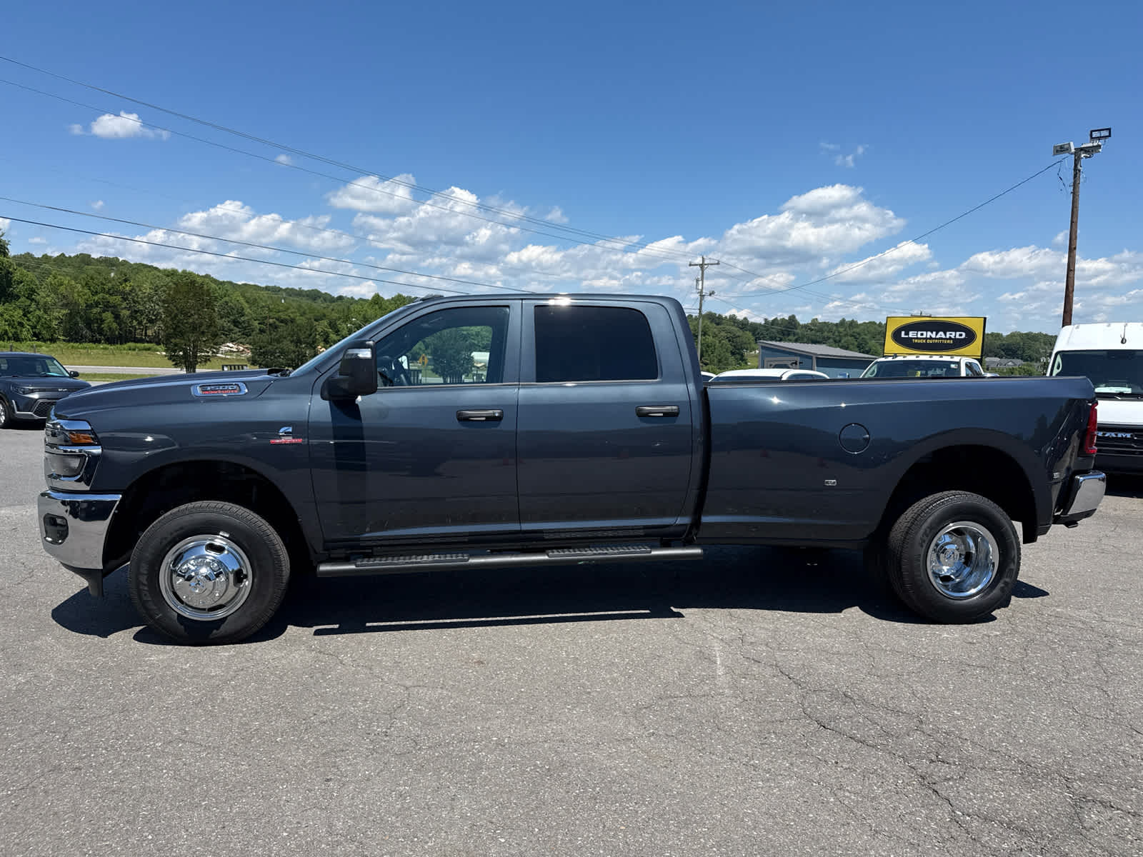 2026 RAM Ram 3500 RAM 3500 TRADESMAN CREW CAB 4X4 8' BOX