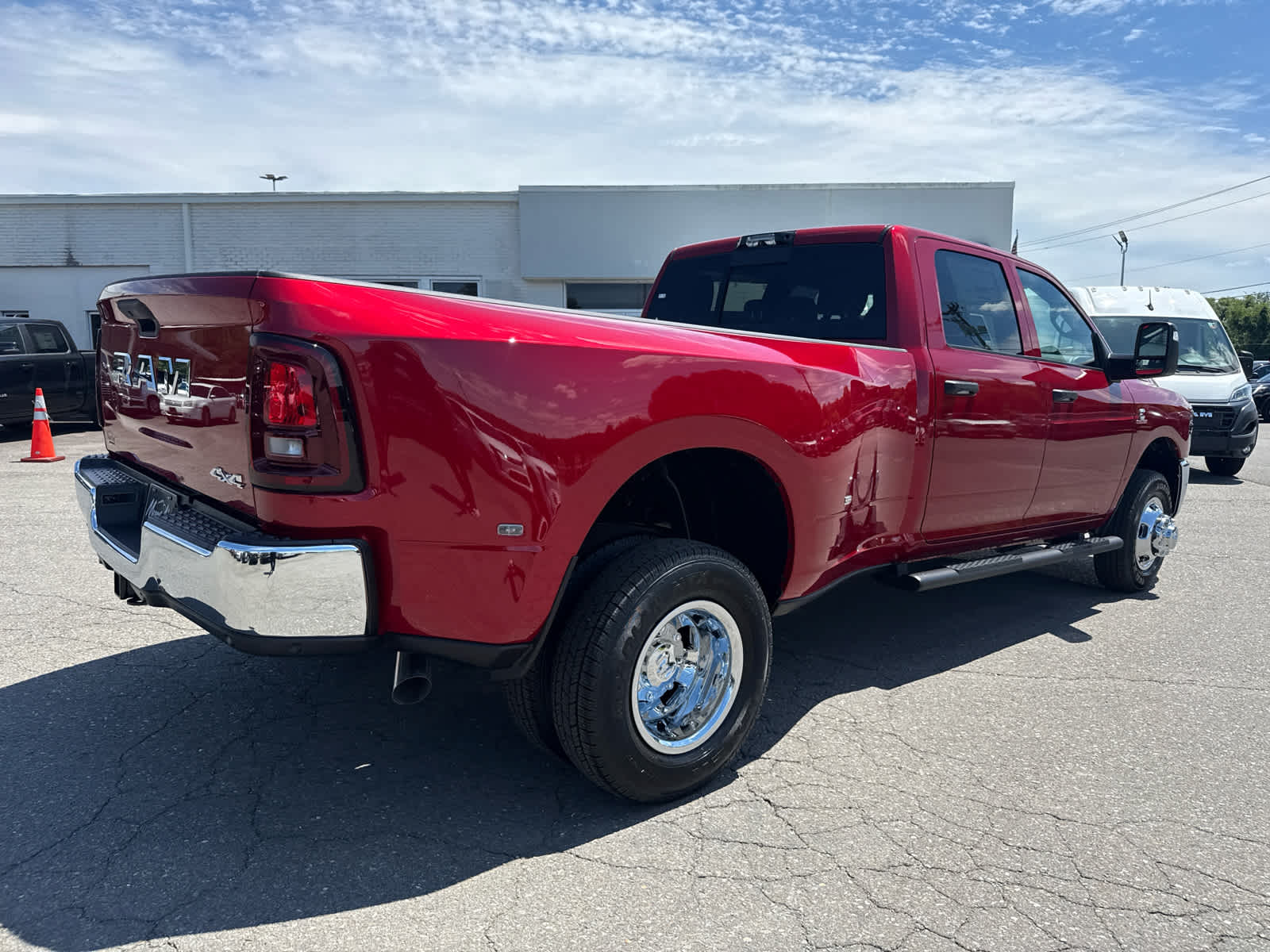 2026 RAM Ram 3500 RAM 3500 TRADESMAN CREW CAB 4X4 8' BOX