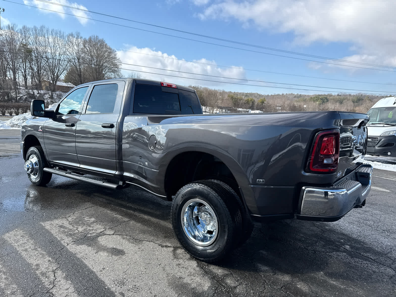 2026 RAM Ram 3500 RAM 3500 TRADESMAN CREW CAB 4X4 8' BOX