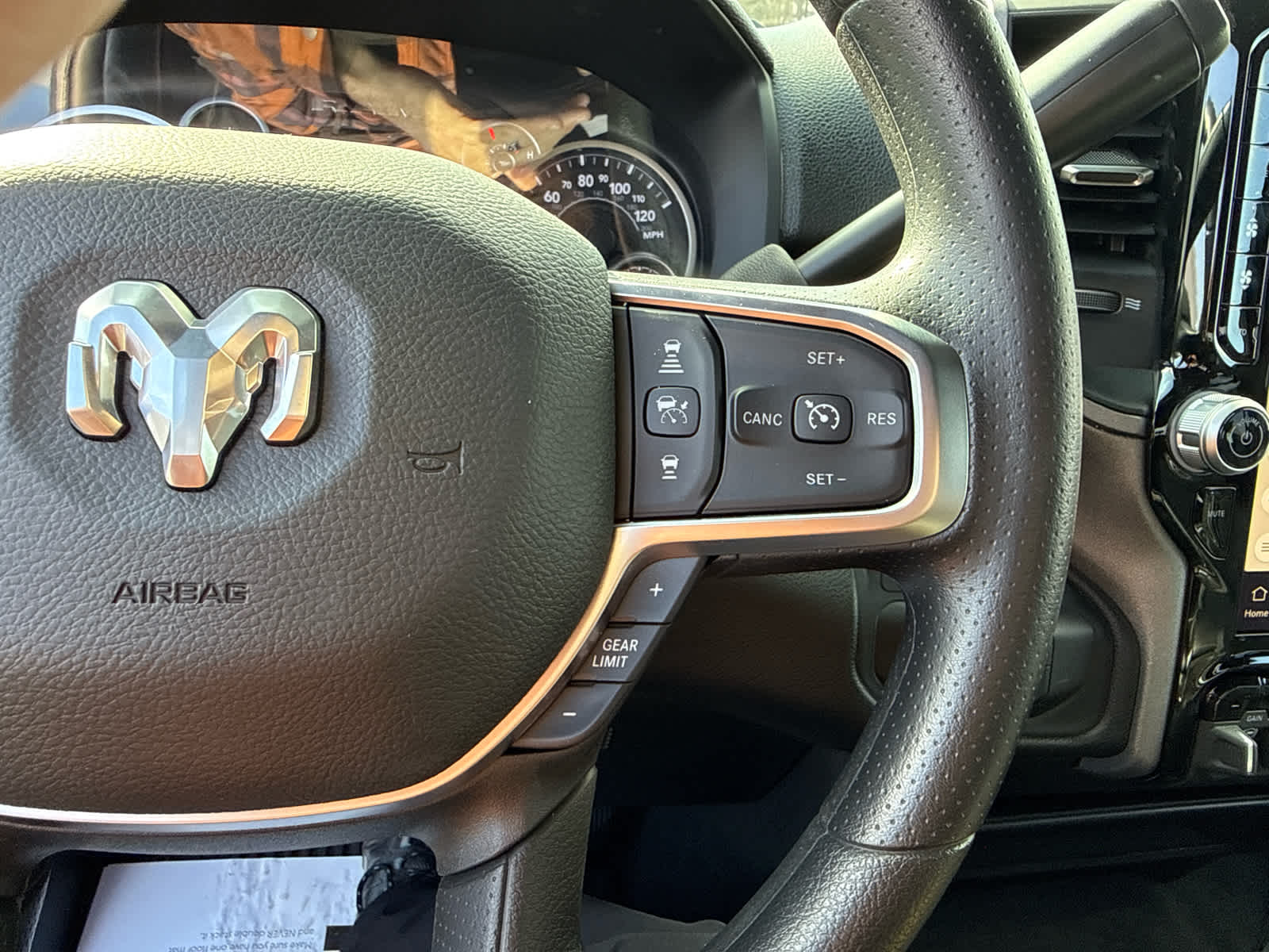 2026 RAM Ram 3500 RAM 3500 TRADESMAN CREW CAB 4X4 8' BOX