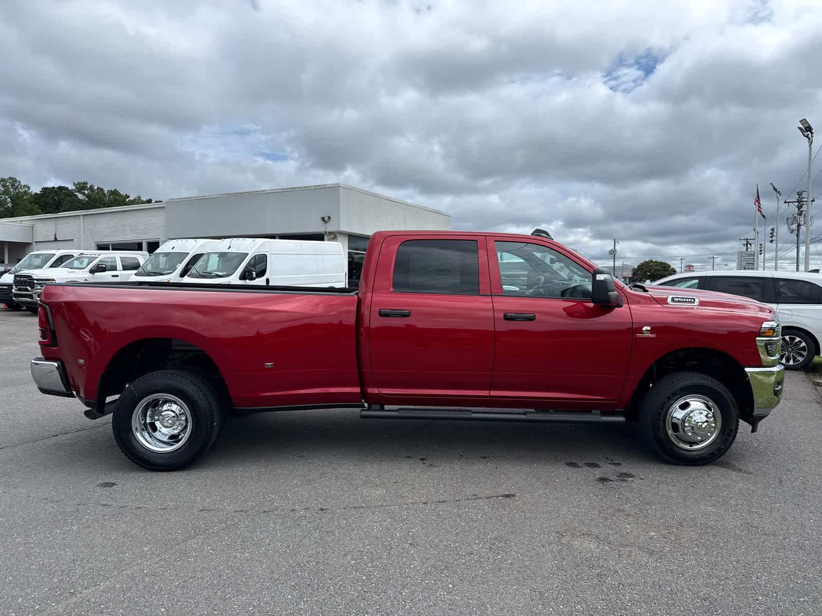 2026 RAM Ram 3500 RAM 3500 TRADESMAN CREW CAB 4X4 8' BOX