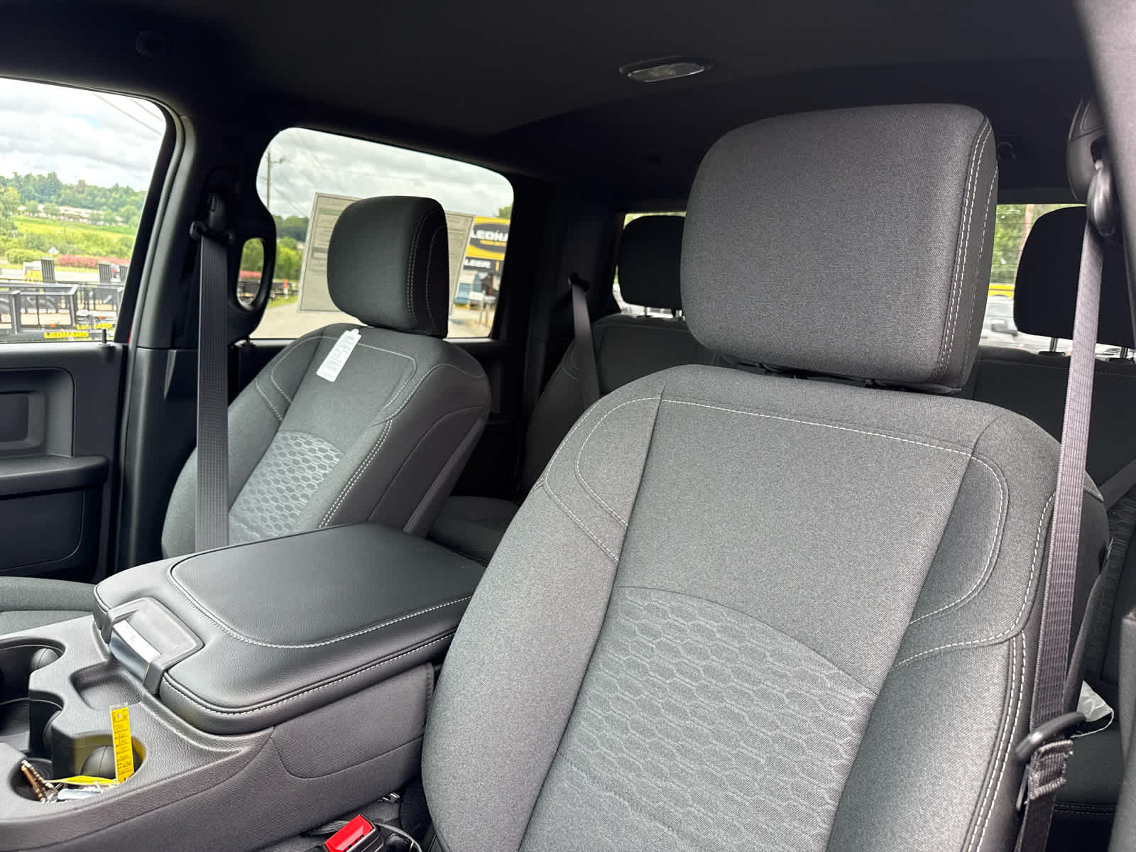 2026 RAM Ram 3500 RAM 3500 TRADESMAN CREW CAB 4X4 8' BOX