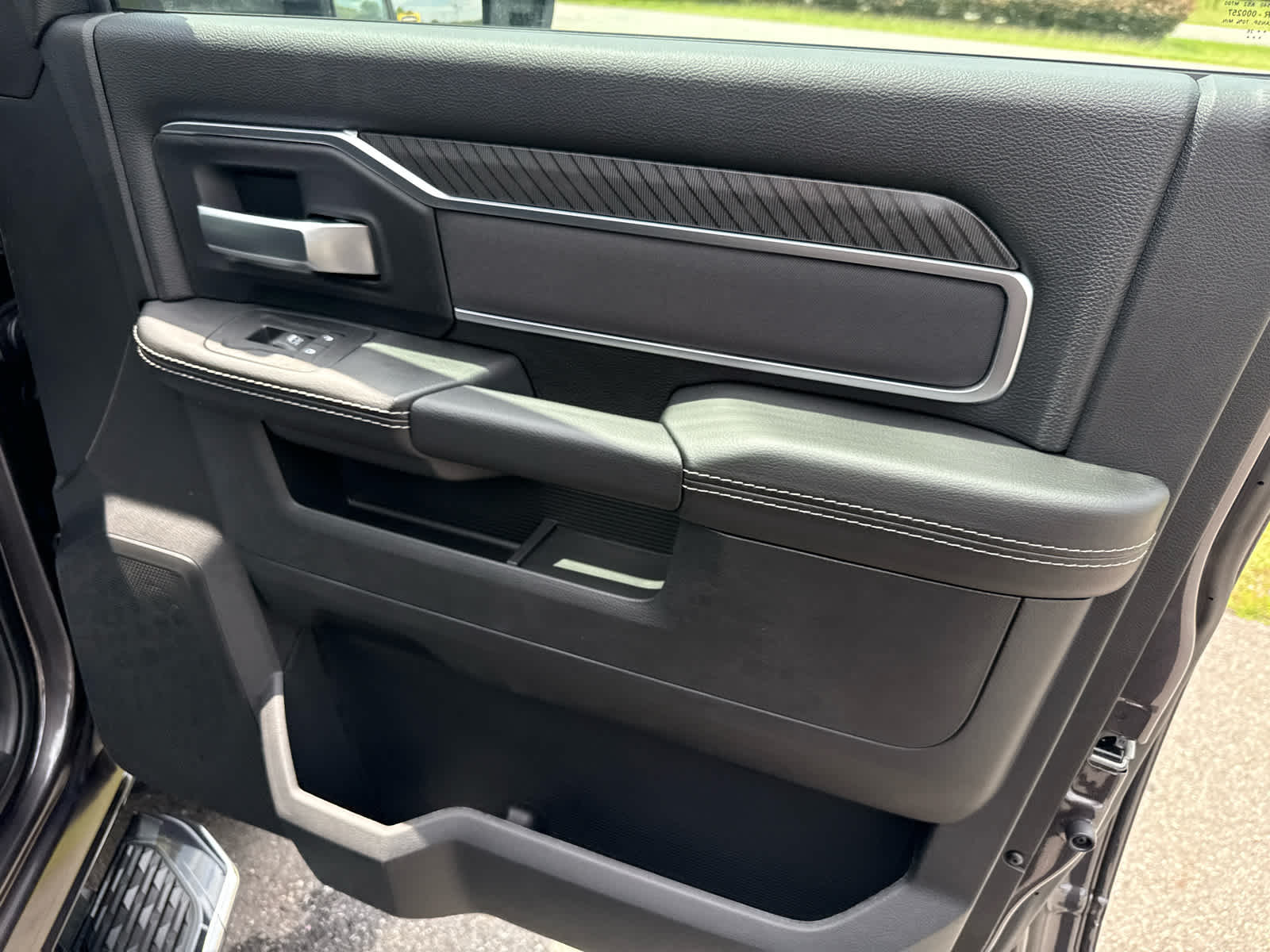 2026 RAM 3500 RAM 3500 BIG HORN CREW CAB 4X4 8' BOX