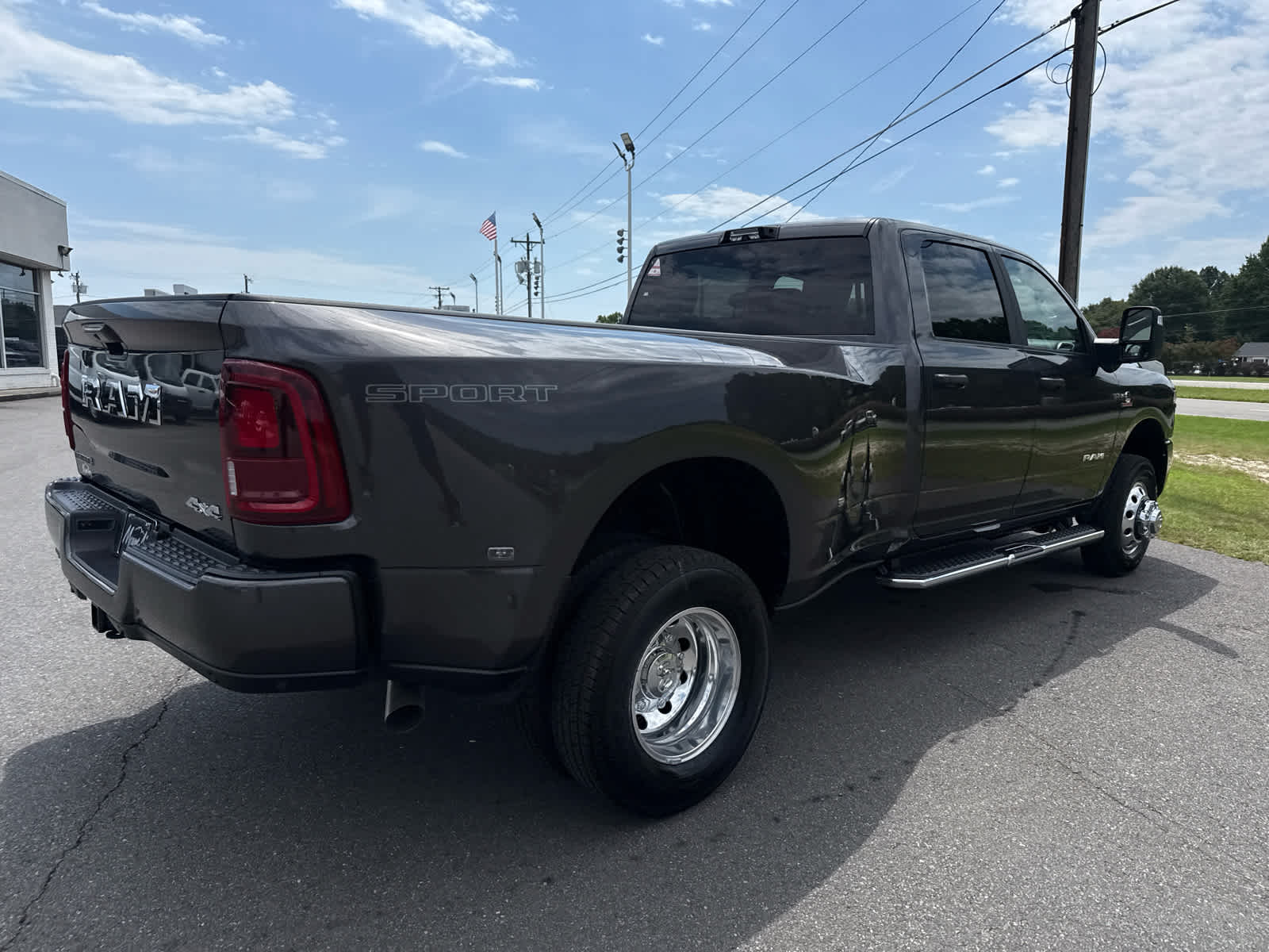 2026 RAM 3500 RAM 3500 BIG HORN CREW CAB 4X4 8' BOX