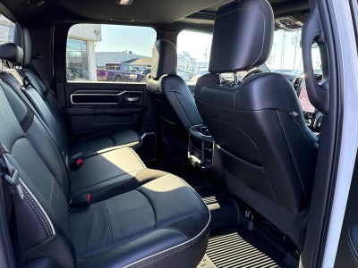 2024 RAM 3500 Laramie Crew Cab 4x4 8' Box