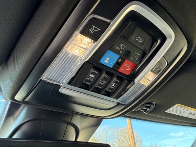 2024 RAM 3500 Laramie Crew Cab 4x4 8' Box