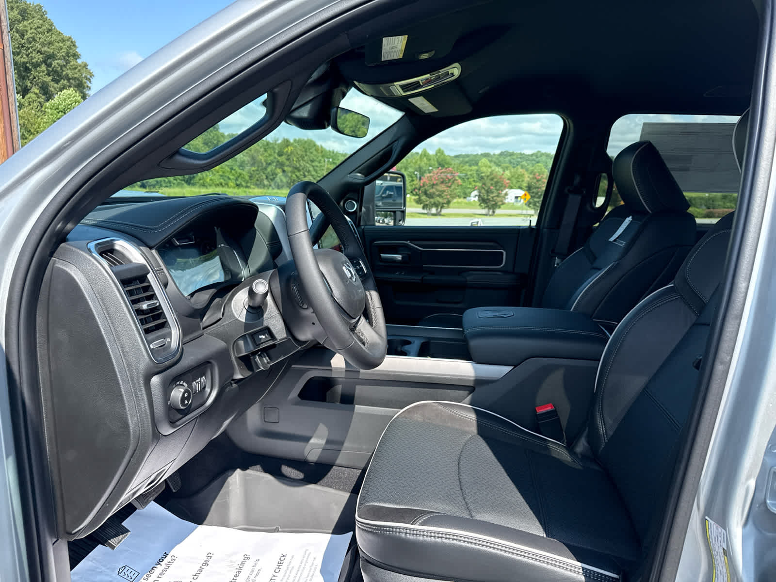 2026 RAM Ram 3500 RAM 3500 LARAMIE CREW CAB 4X4 8' BOX