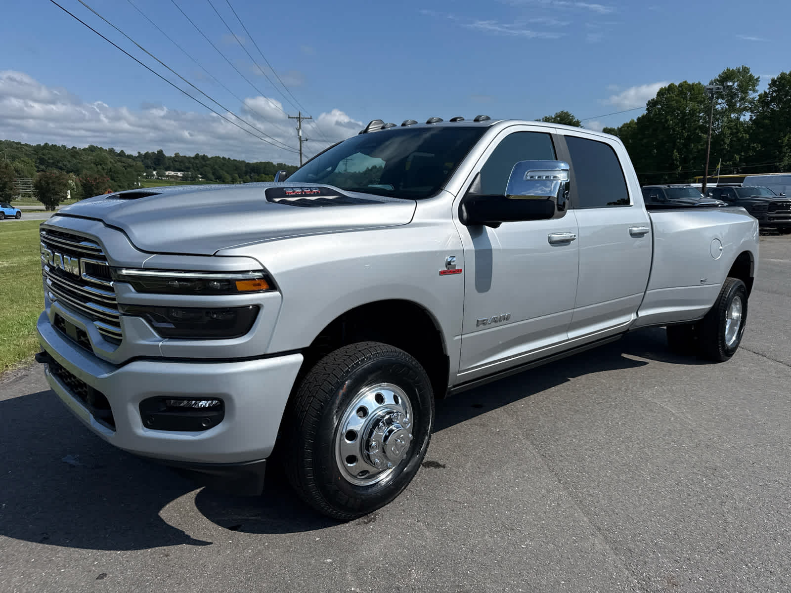 2026 RAM Ram 3500 RAM 3500 LARAMIE CREW CAB 4X4 8' BOX