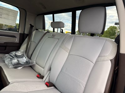 2026 RAM Ram 3500 RAM 3500 LARAMIE CREW CAB 4X4 8' BOX