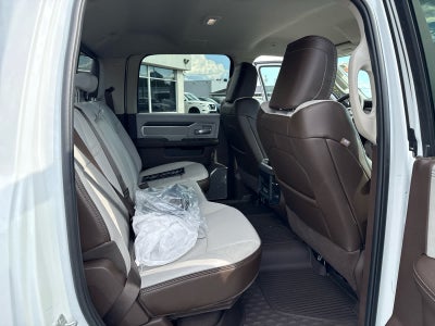 2026 RAM Ram 3500 RAM 3500 LARAMIE CREW CAB 4X4 8' BOX