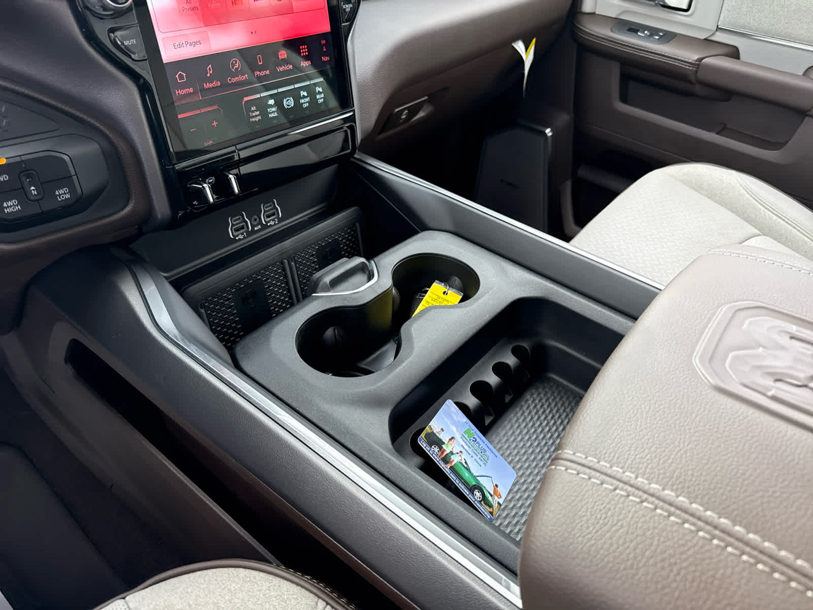 2026 RAM Ram 3500 RAM 3500 LARAMIE CREW CAB 4X4 8' BOX