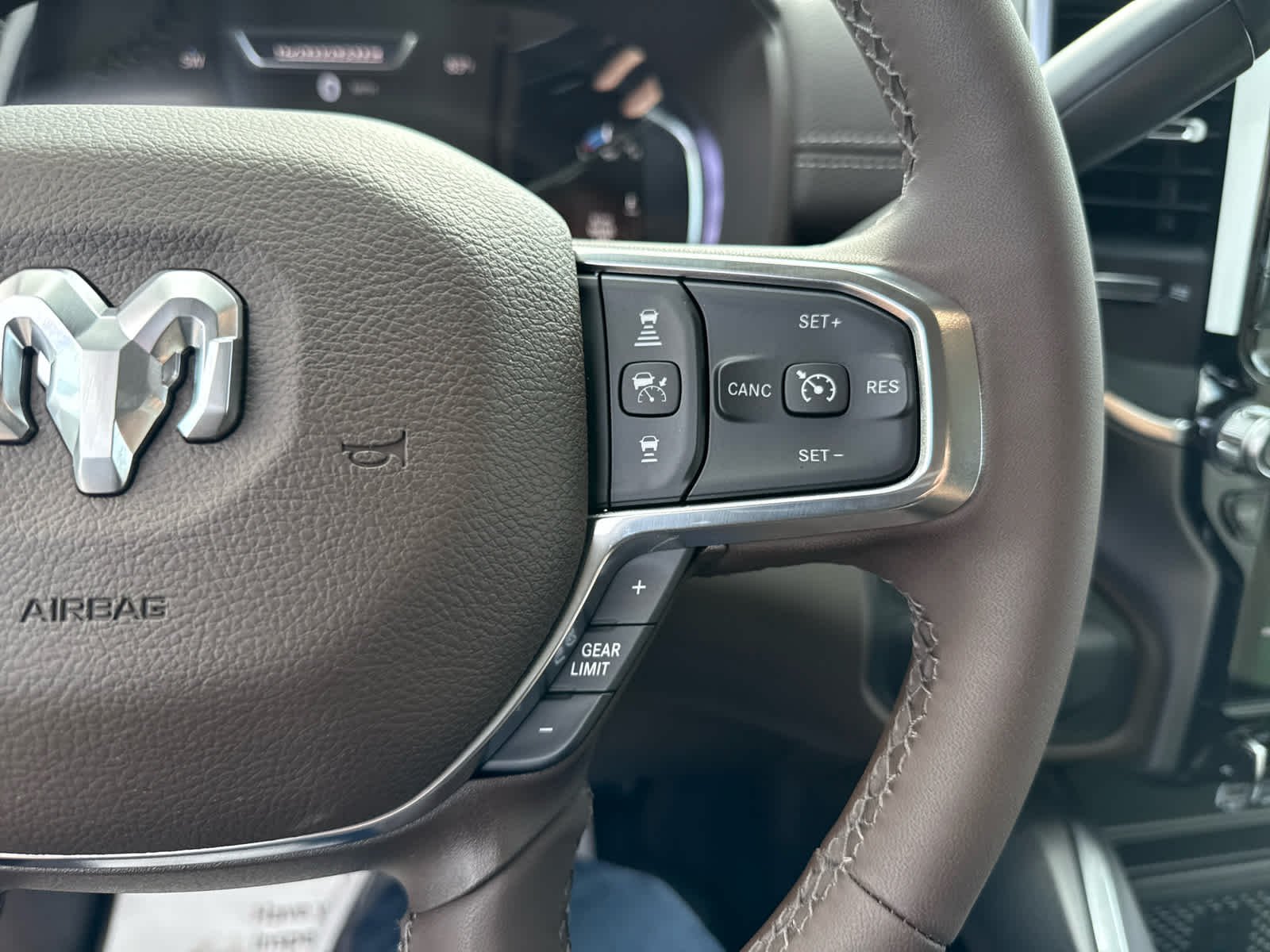 2026 RAM Ram 3500 RAM 3500 LARAMIE CREW CAB 4X4 8' BOX