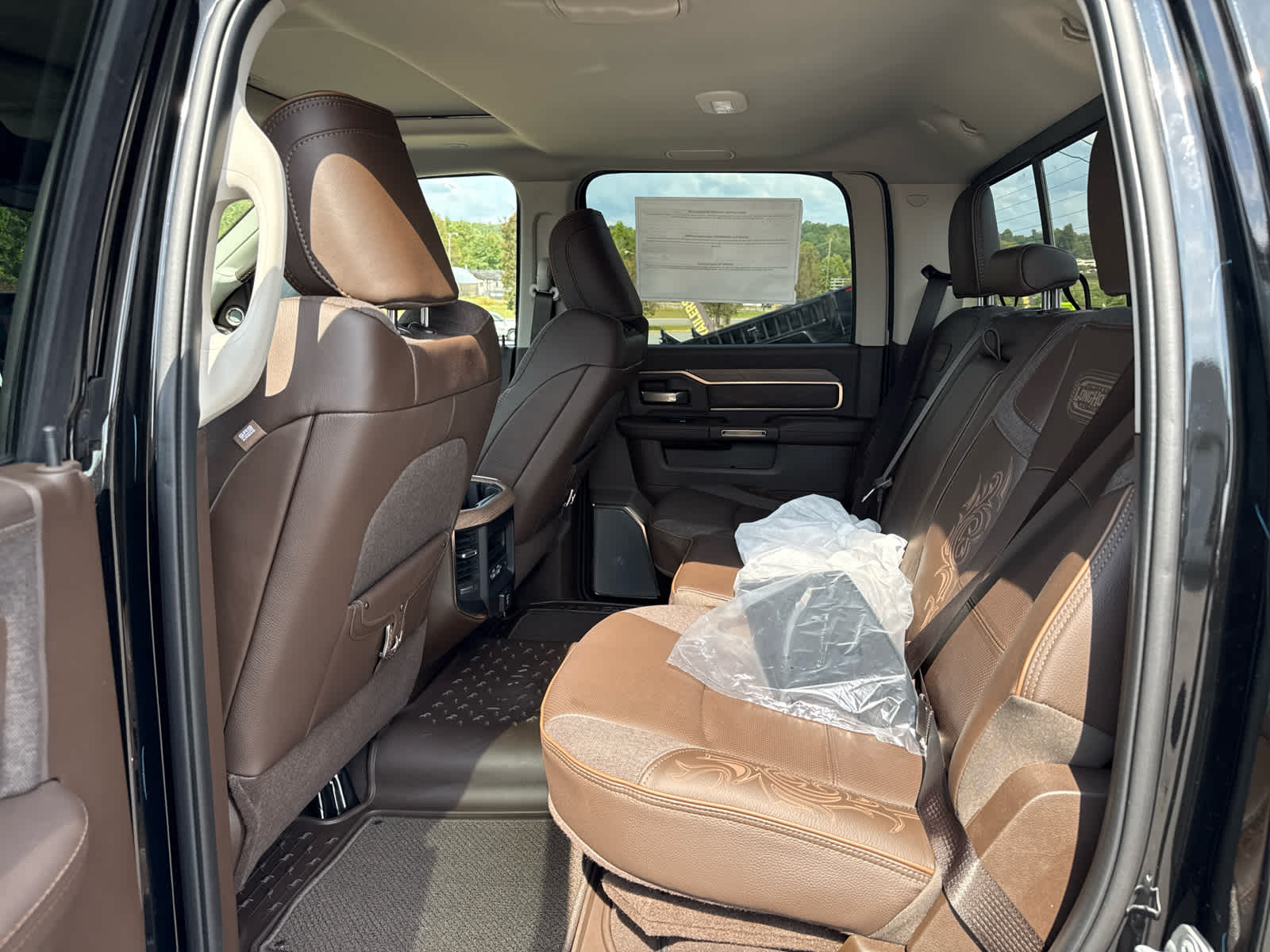 2026 RAM Ram 3500 RAM 3500 LIMITED LONGHORN CREW CAB 4X4 8' BOX