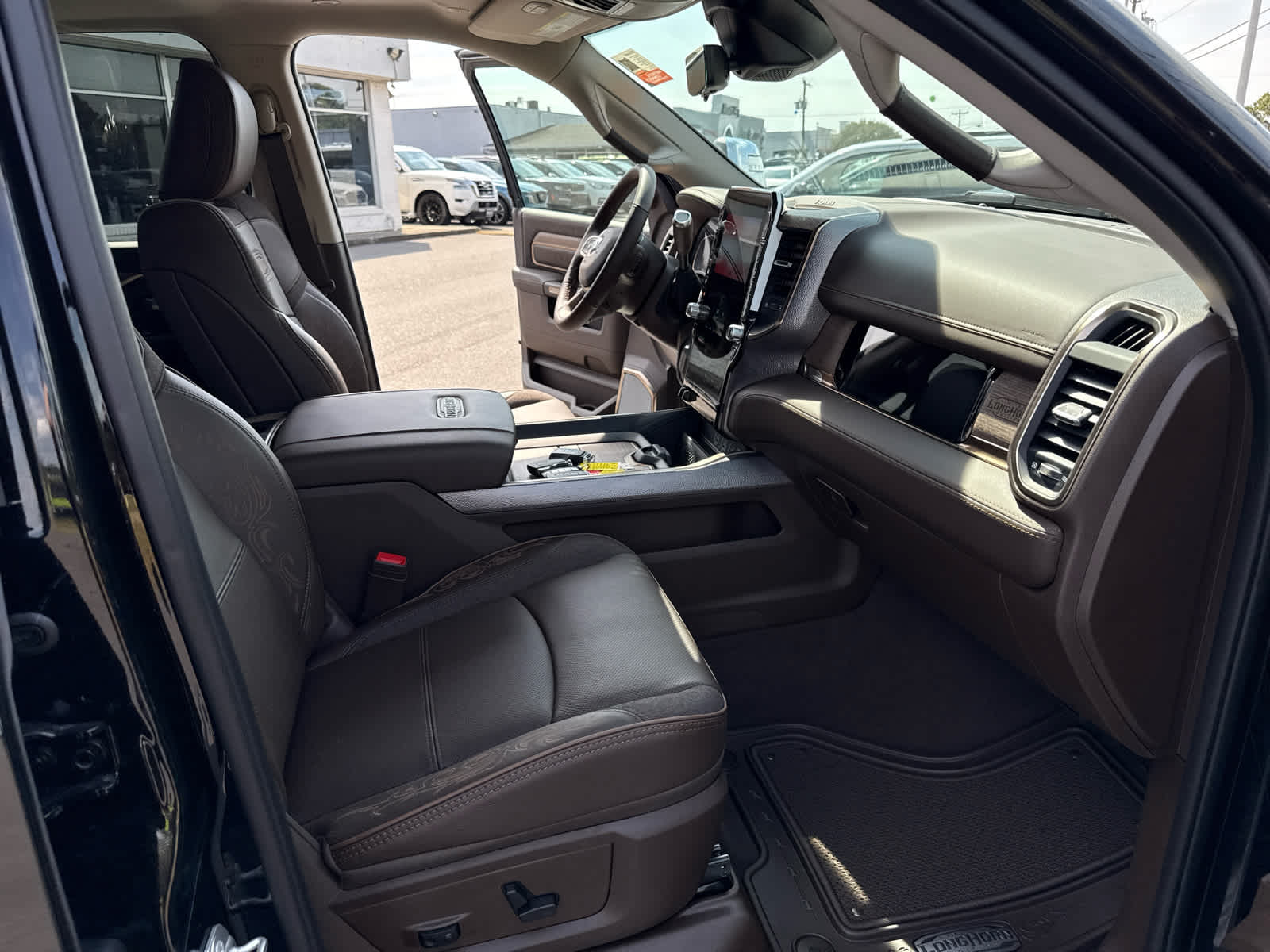 2026 RAM Ram 3500 RAM 3500 LIMITED LONGHORN CREW CAB 4X4 8' BOX