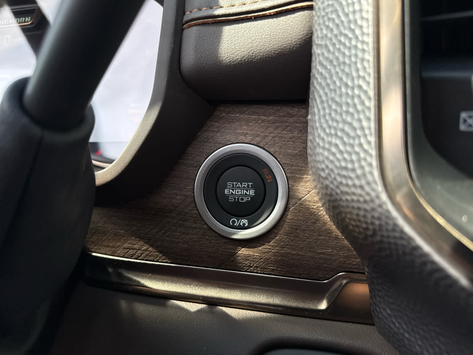 2026 RAM Ram 3500 RAM 3500 LIMITED LONGHORN CREW CAB 4X4 8' BOX