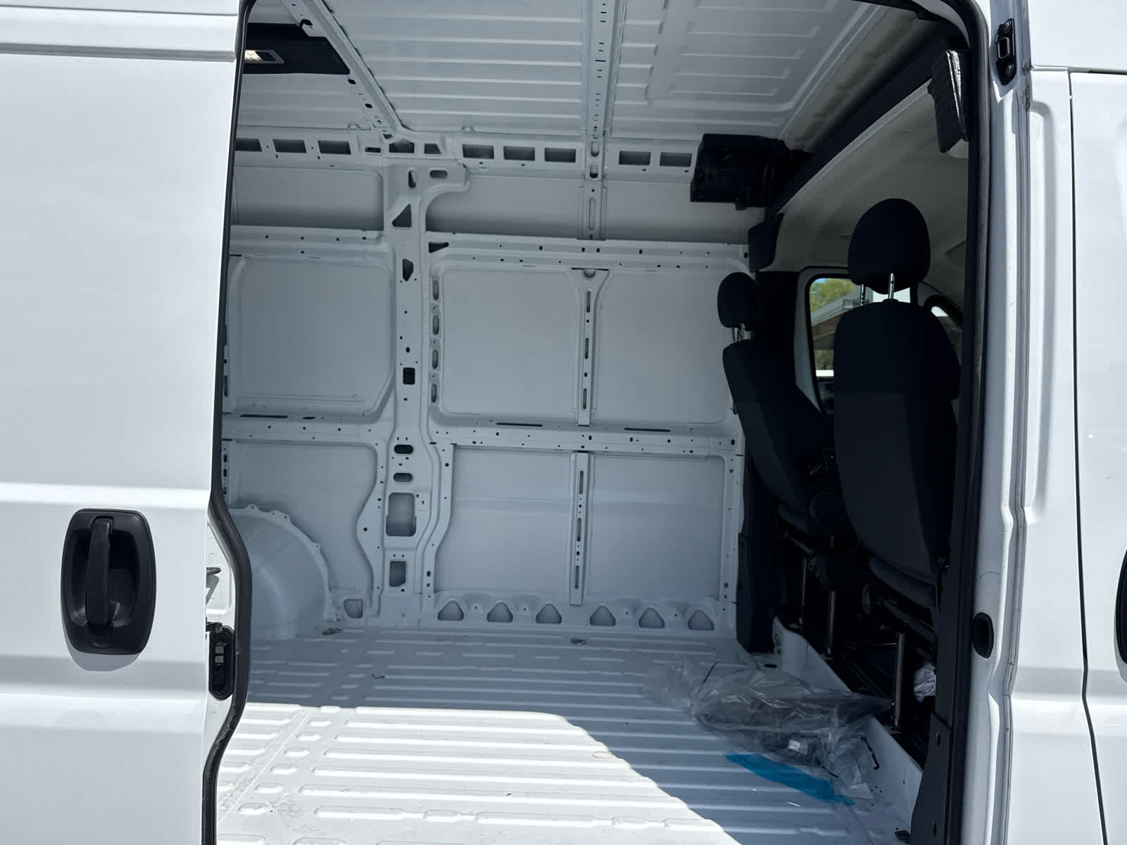 2026 RAM Ram ProMaster RAM PROMASTER 1500 TRADESMAN CARGO VAN HIGH ROOF 136' WB