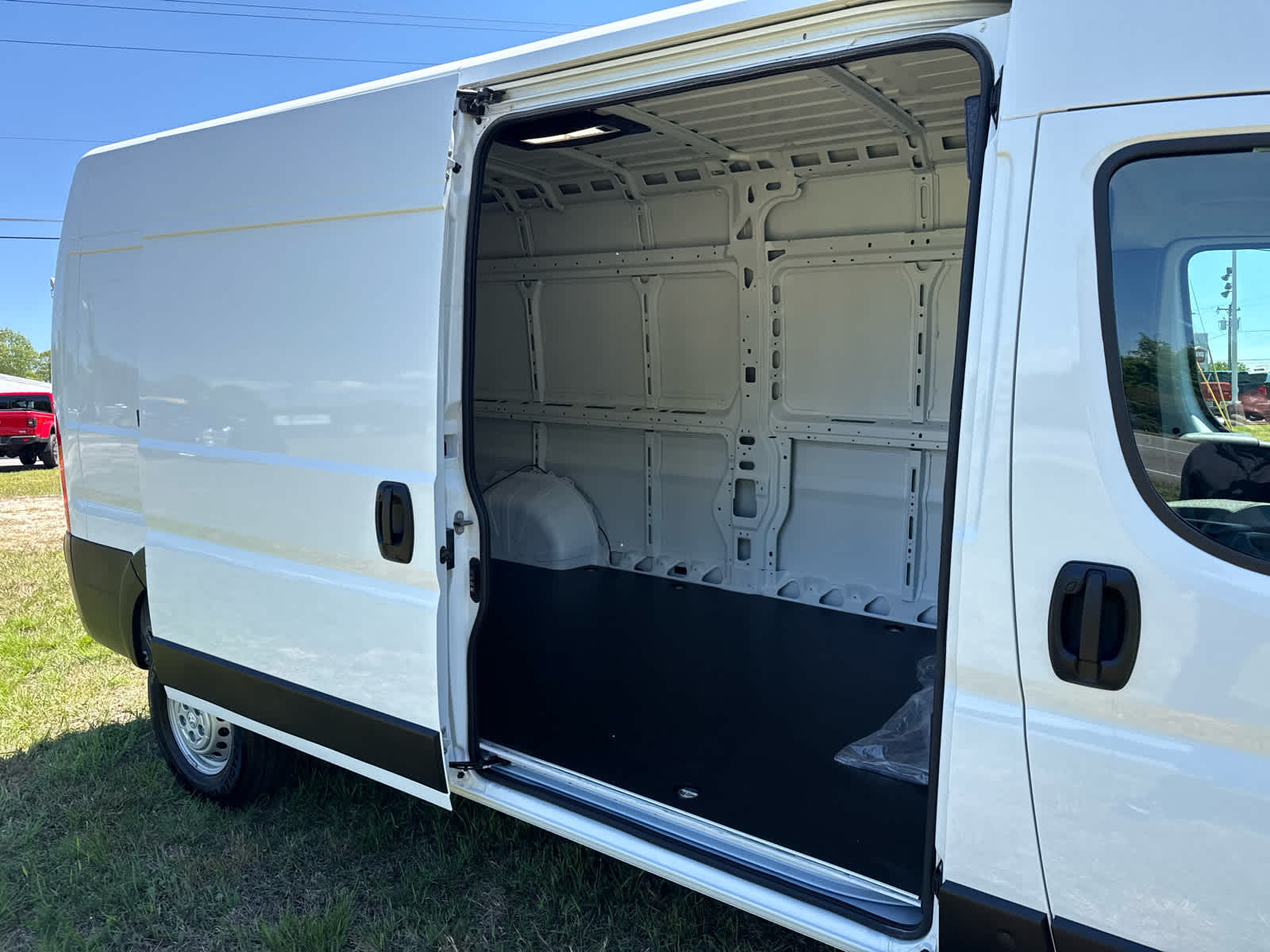 2026 RAM Ram ProMaster RAM PROMASTER 2500 TRADESMAN CARGO VAN HIGH ROOF 159' WB