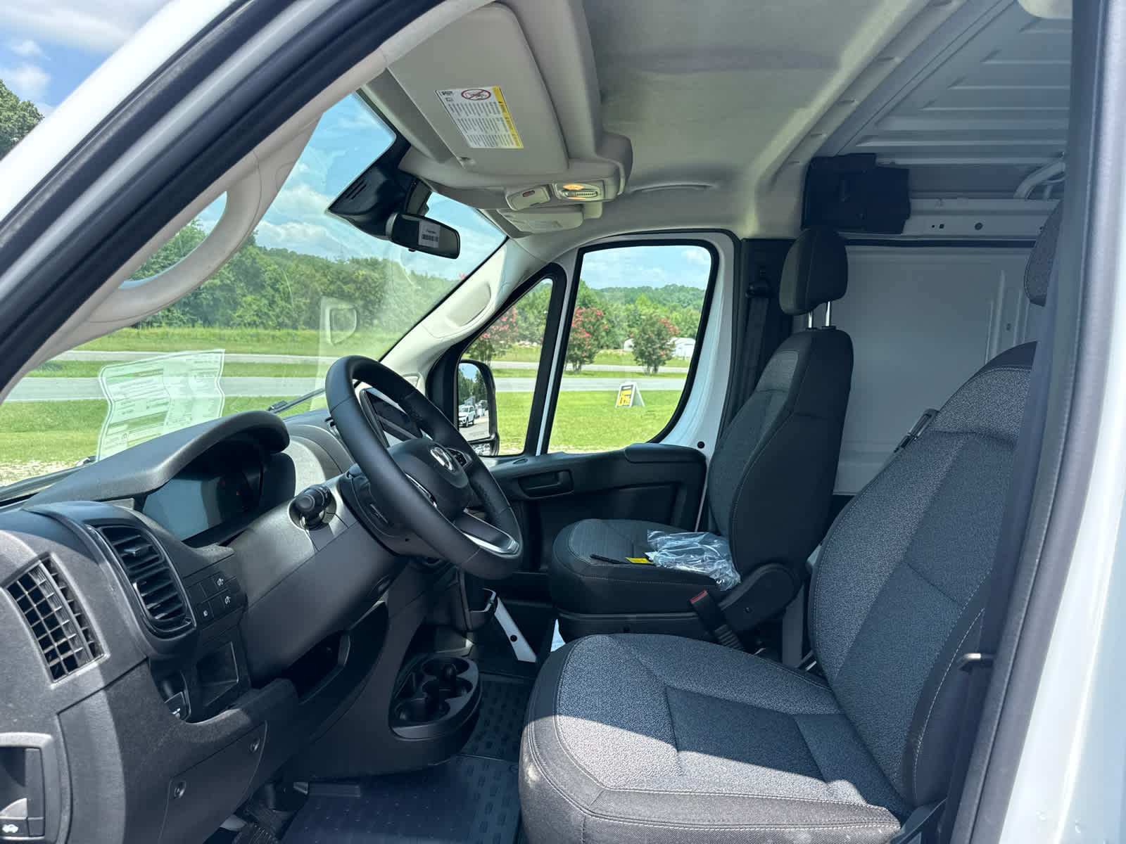 2026 RAM ProMaster 2500 RAM PROMASTER 2500 TRADESMAN CARGO VAN LOW ROOF 136' WB